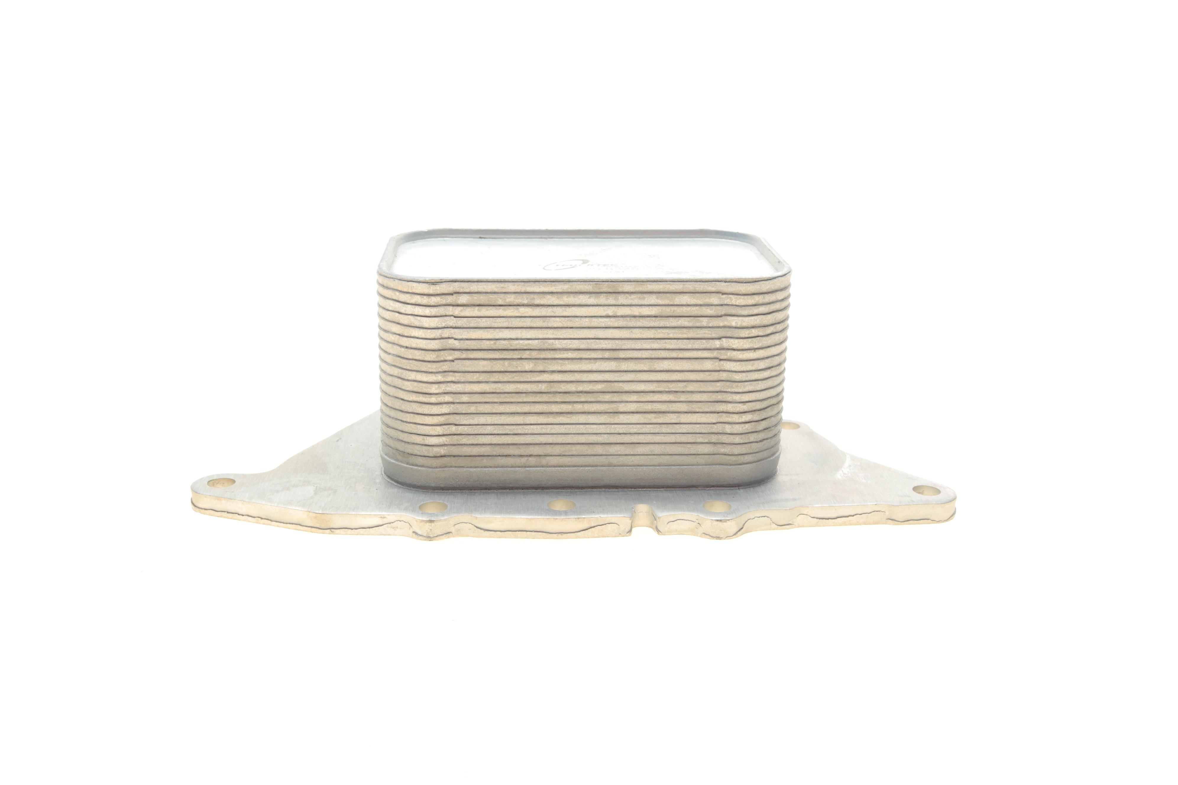 Радіатор масляний BMW 1 (F20/F21)/2 (F45) 1.5/2.0D 15- B37/B38/B46/B48