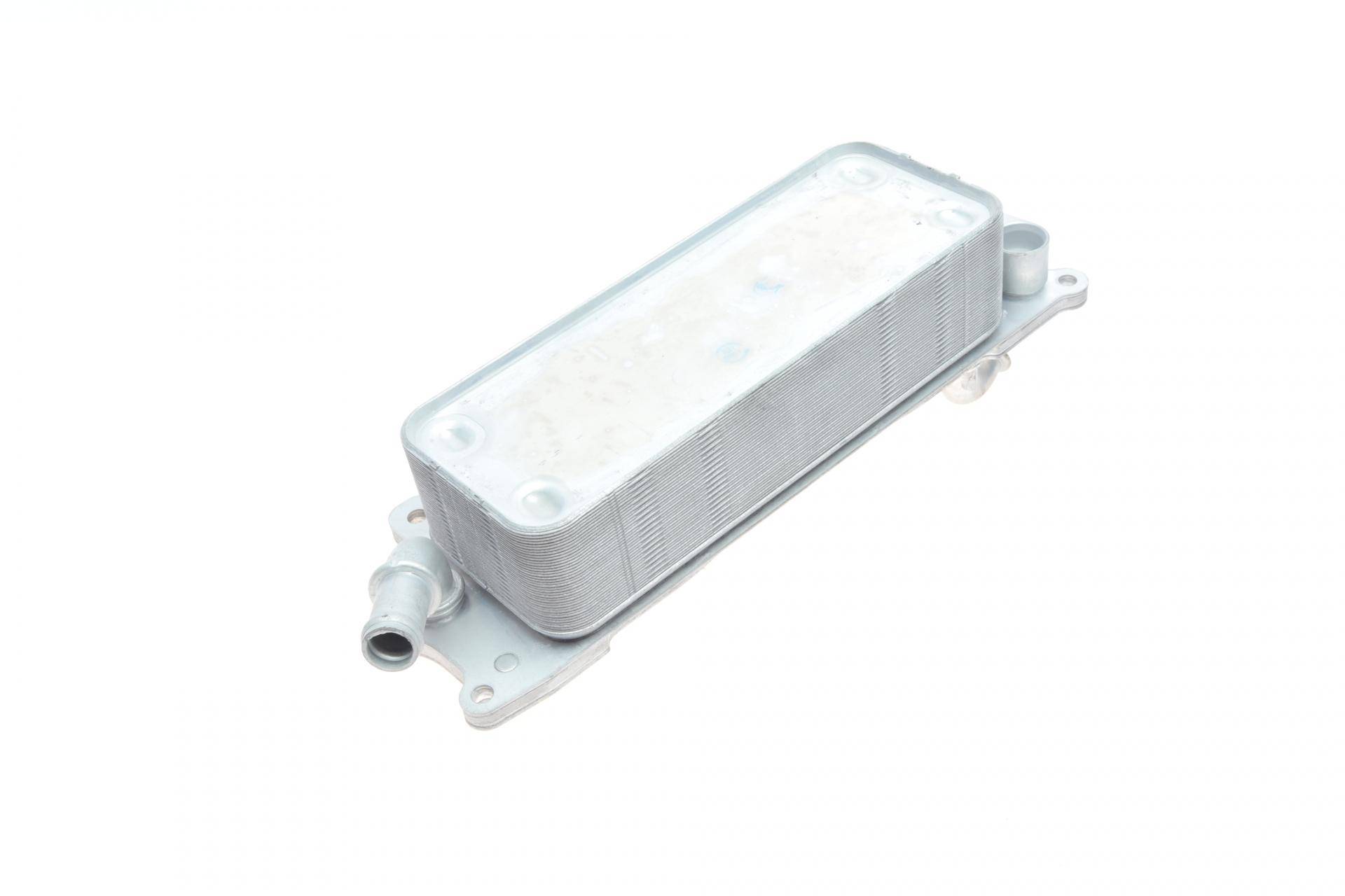 Радіатор масляний Audi A6 10-18 (теплообмінник)