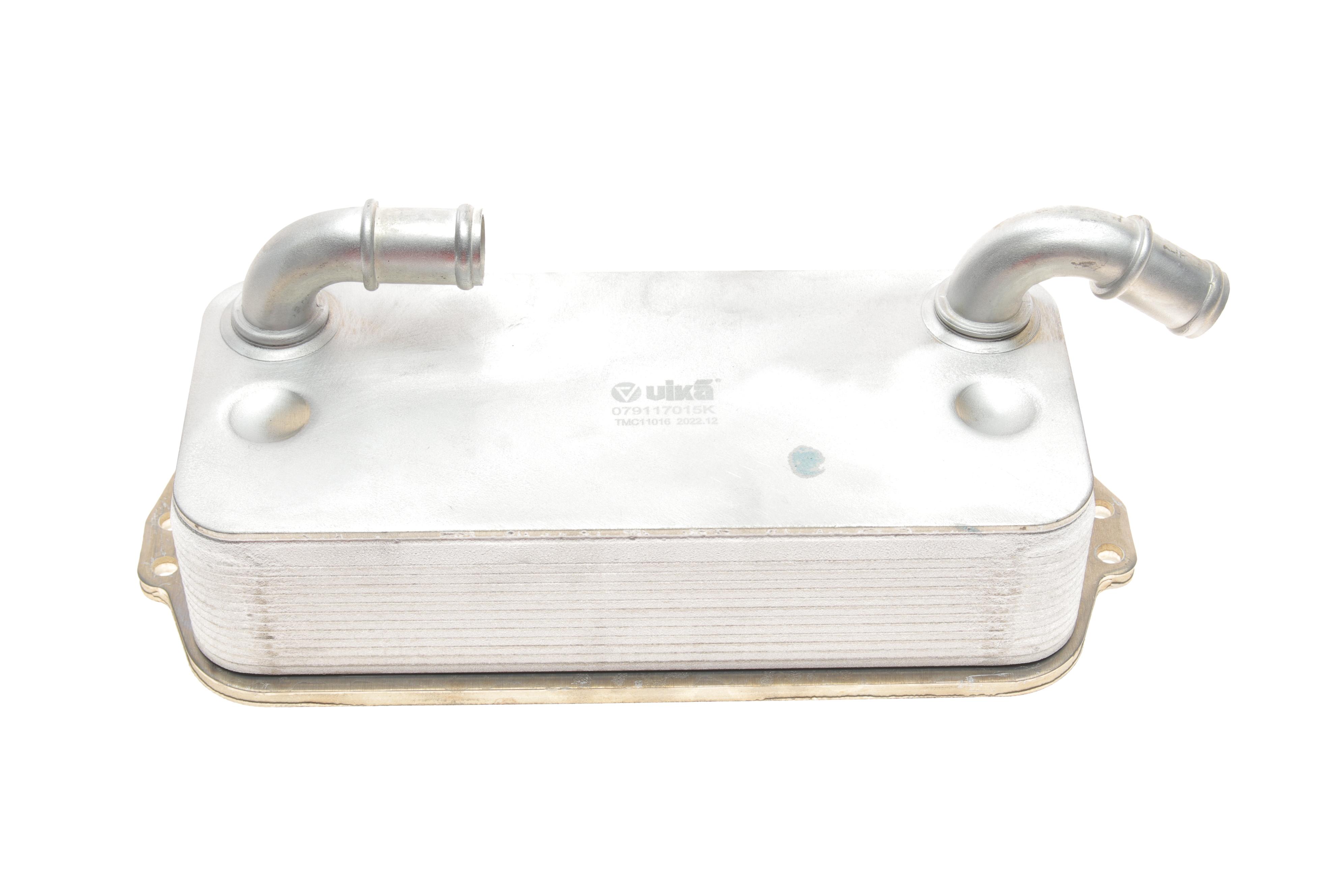 Радіатор масляний Audi A6/A7/A8 12-18 (теплообмінник)