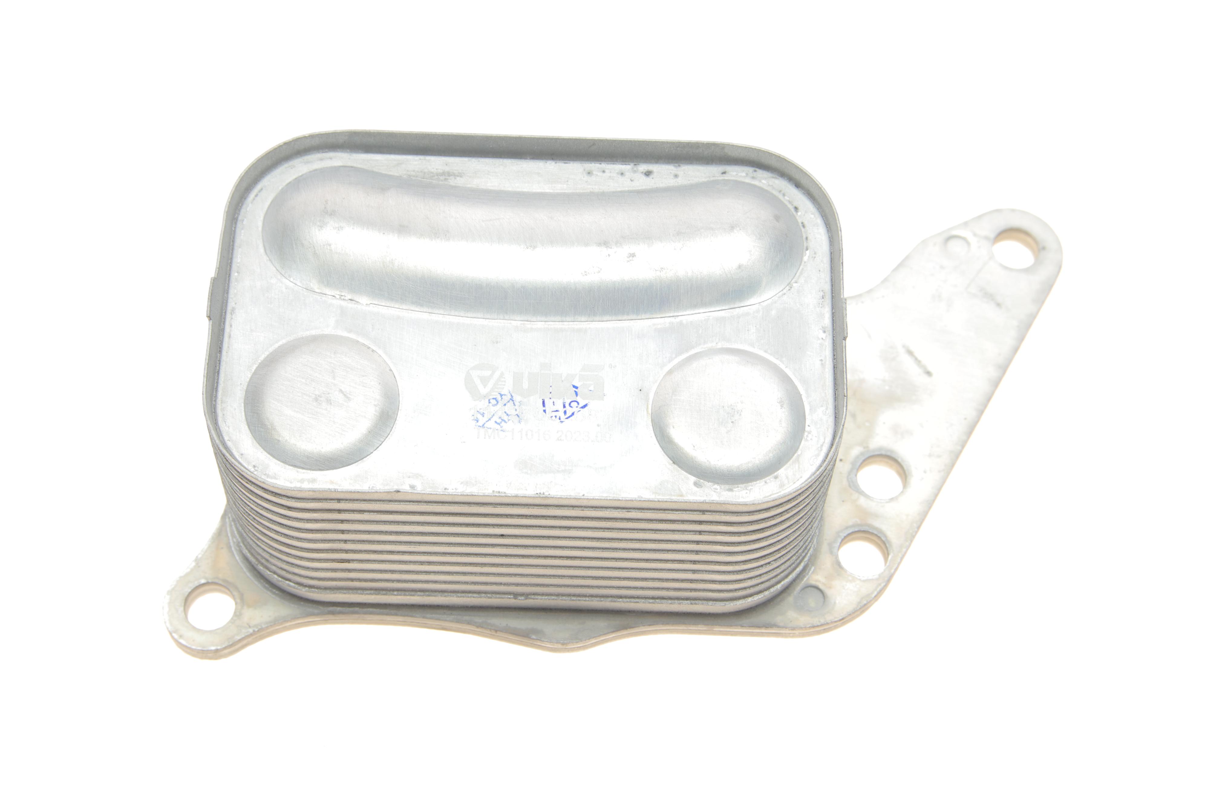 Радіатор масляний Citroen C4/C5/Peugeot 207/308/508/5008 1.6 08- (теплообмінник)