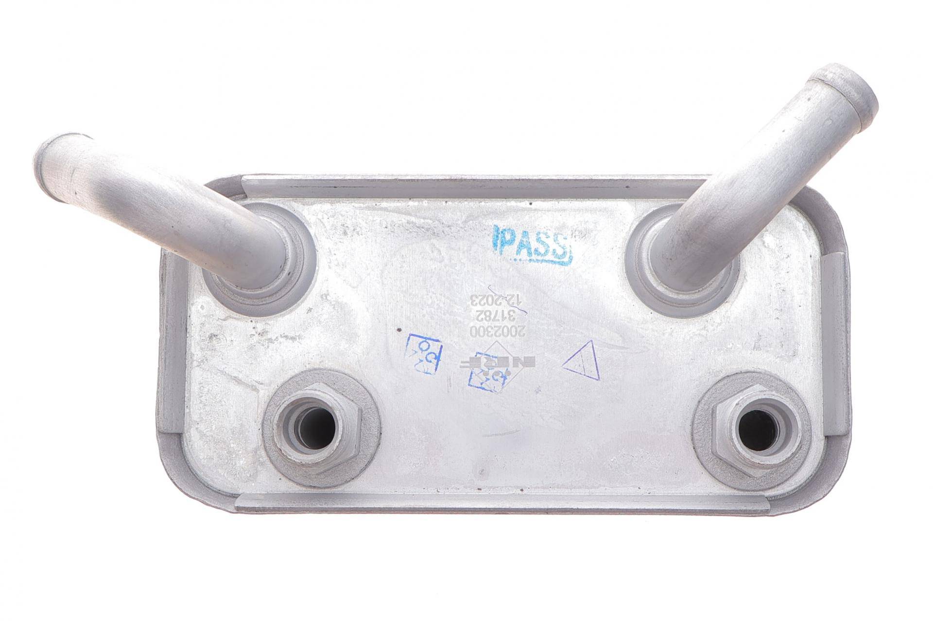 Радіатор масляний VW T5 95-09 (теплообмінник)