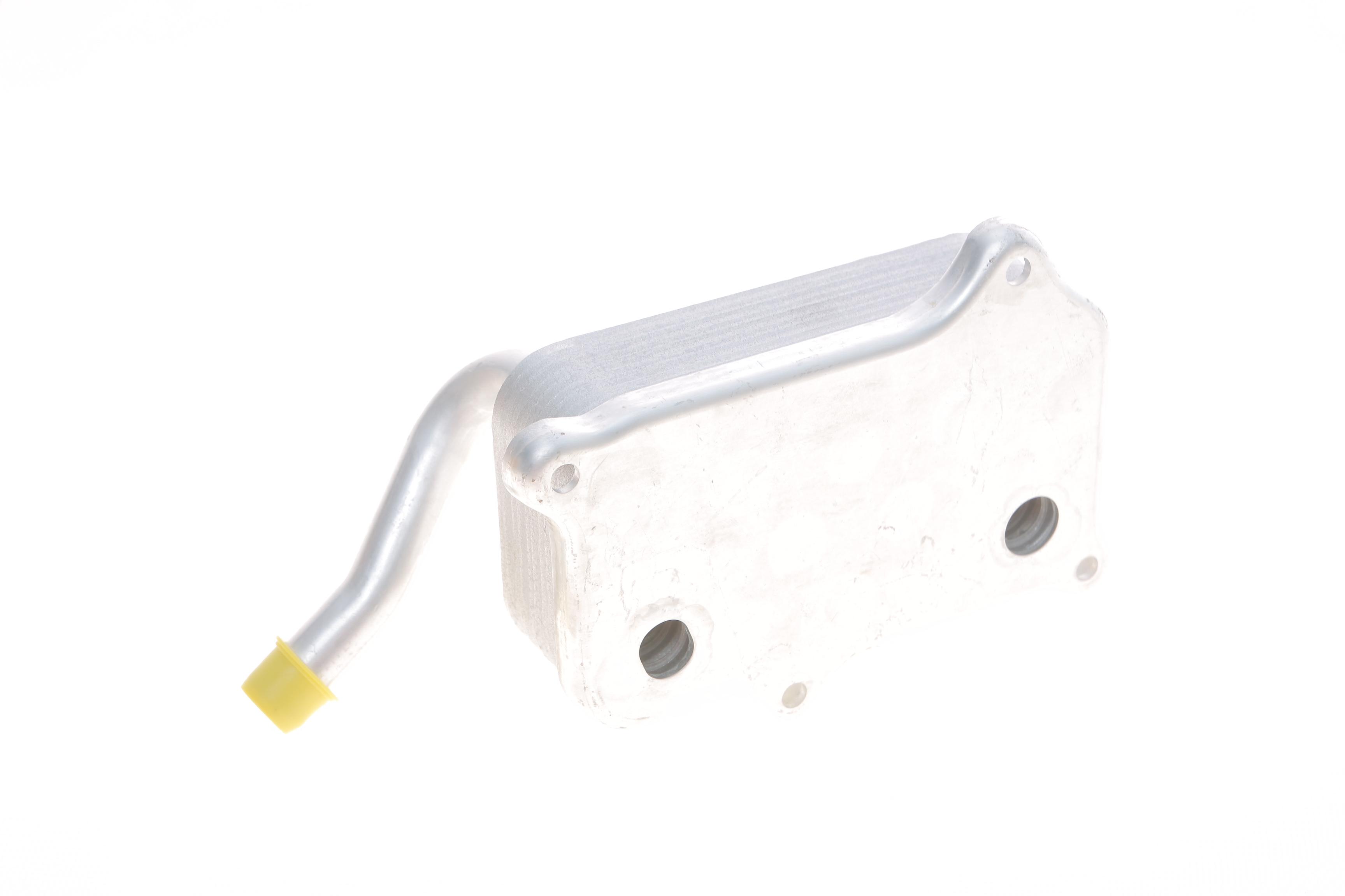 Радіатор масляний MB C-class (W202/W203) 2.4-5.5 96- M112/M113 (теплообмінник)