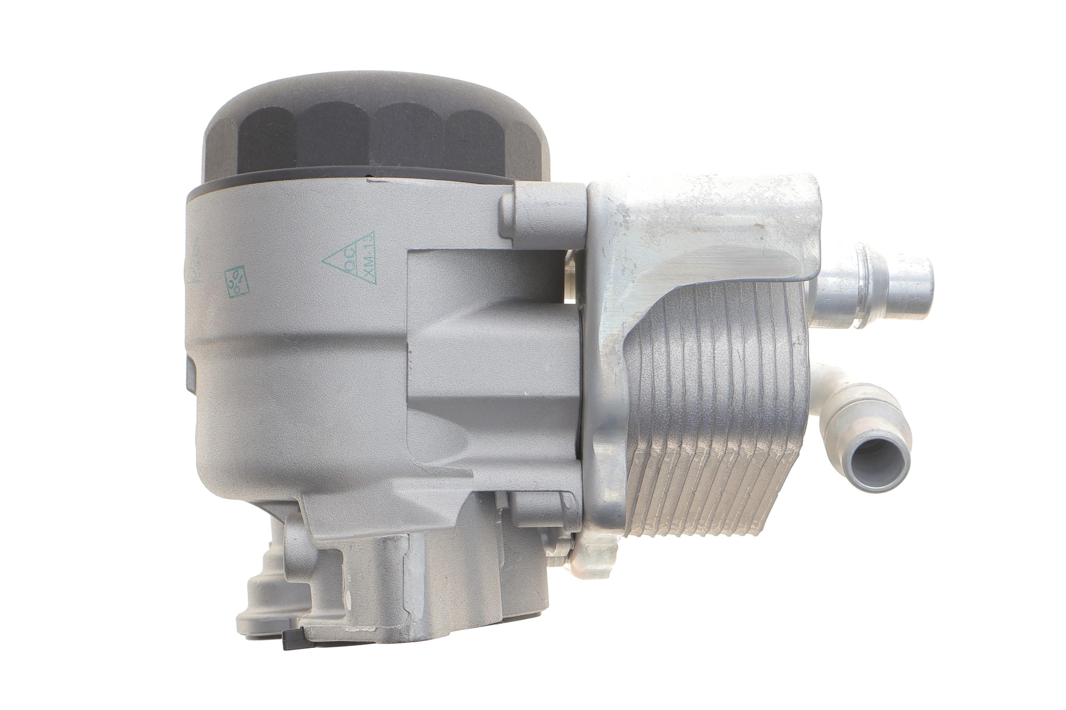 Радіатор масляний BMW 1/3/5/X1/X3 N43/N46/N45/N42 00-17