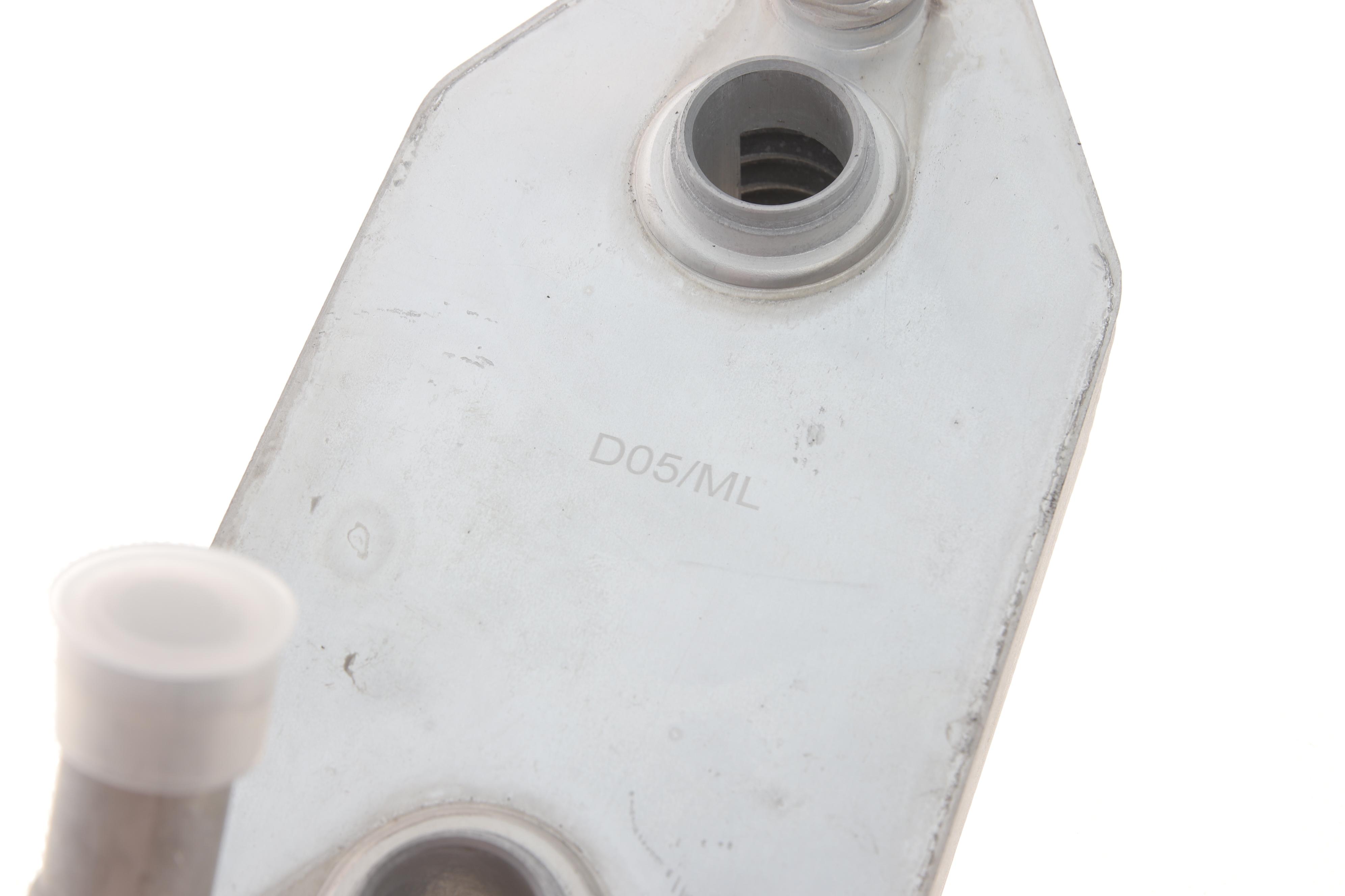 Радіатор масляний Skoda Octavia/Audi A3 96-10 (теплообмінник)