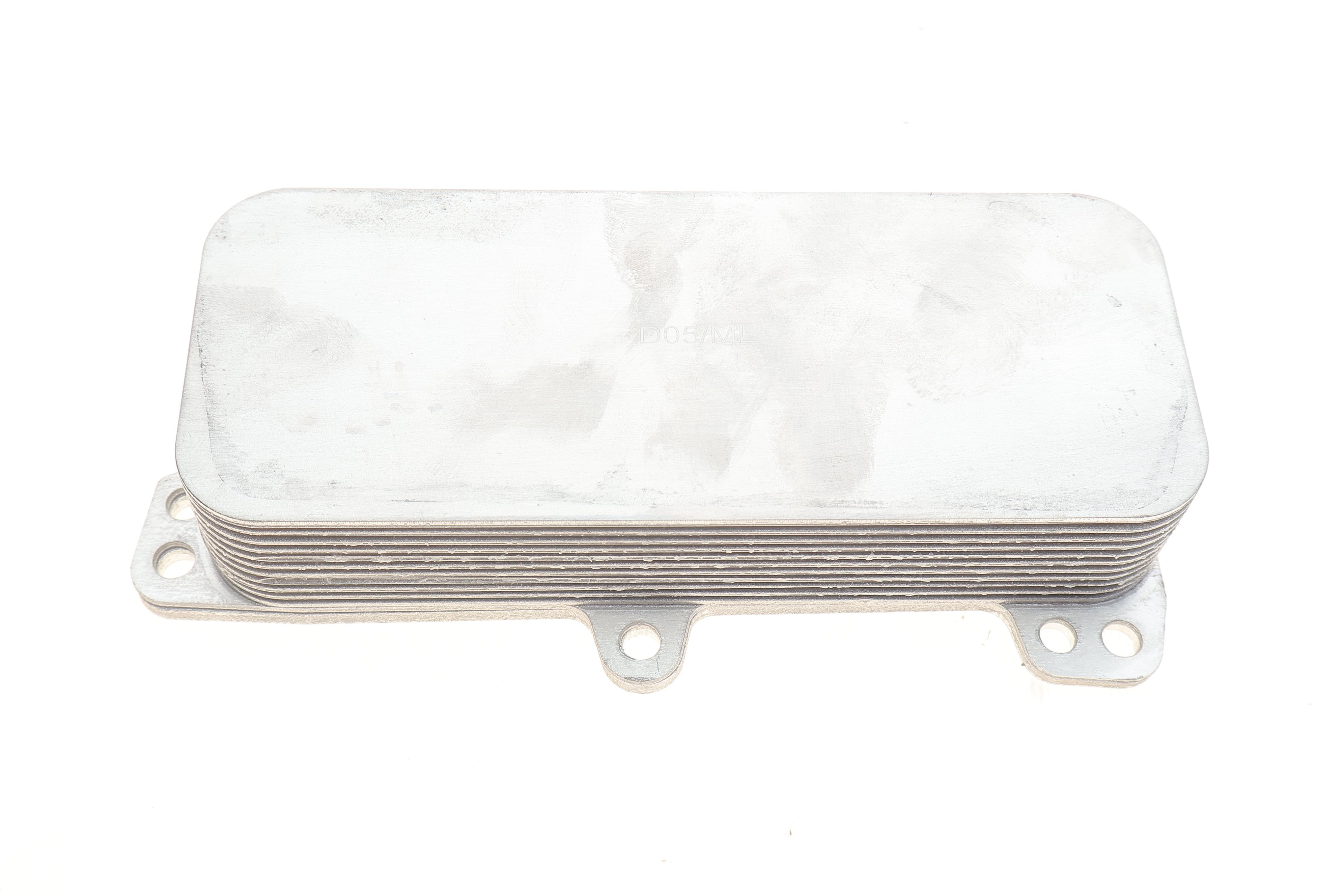 Радіатор масляний VW T5 2.5TDI 03- (теплообмінник)