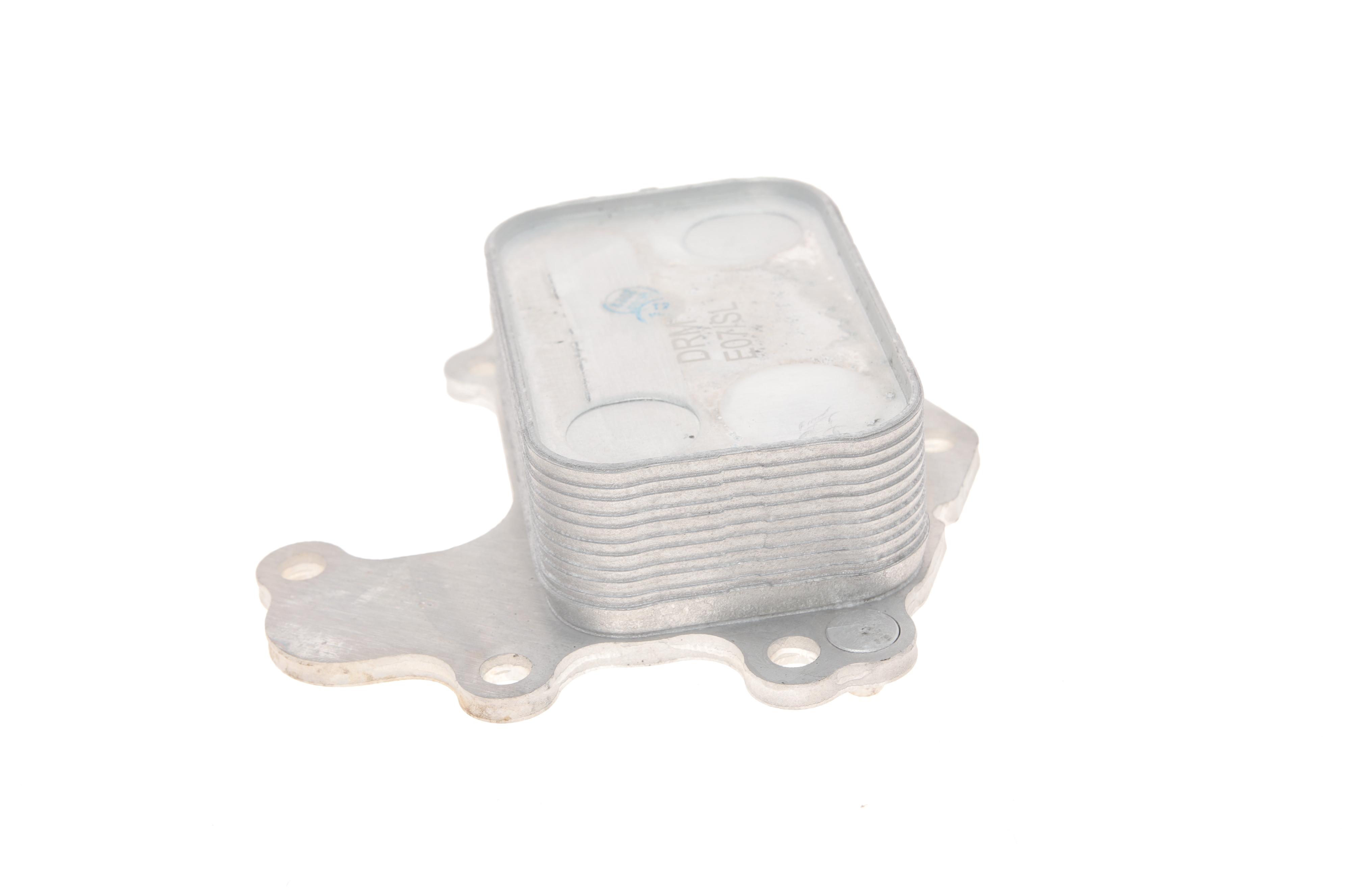 Радіатор масляний Citroen Berlingo/C3/C4/Peugeot 208/308 1.2THP/PureTech (теплообмінник)