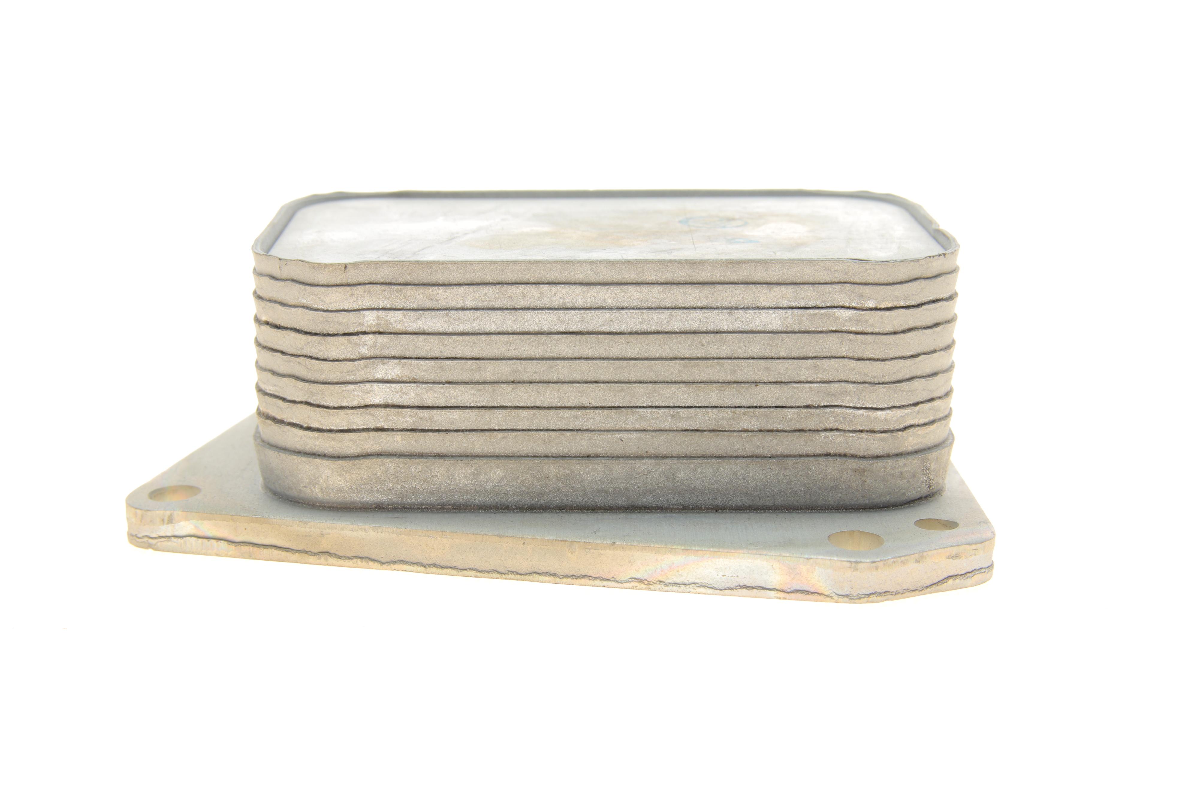 Радіатор масляний Opel Astra J/K/Insignia A 1.6 CDTI 12- (теплообмінник)