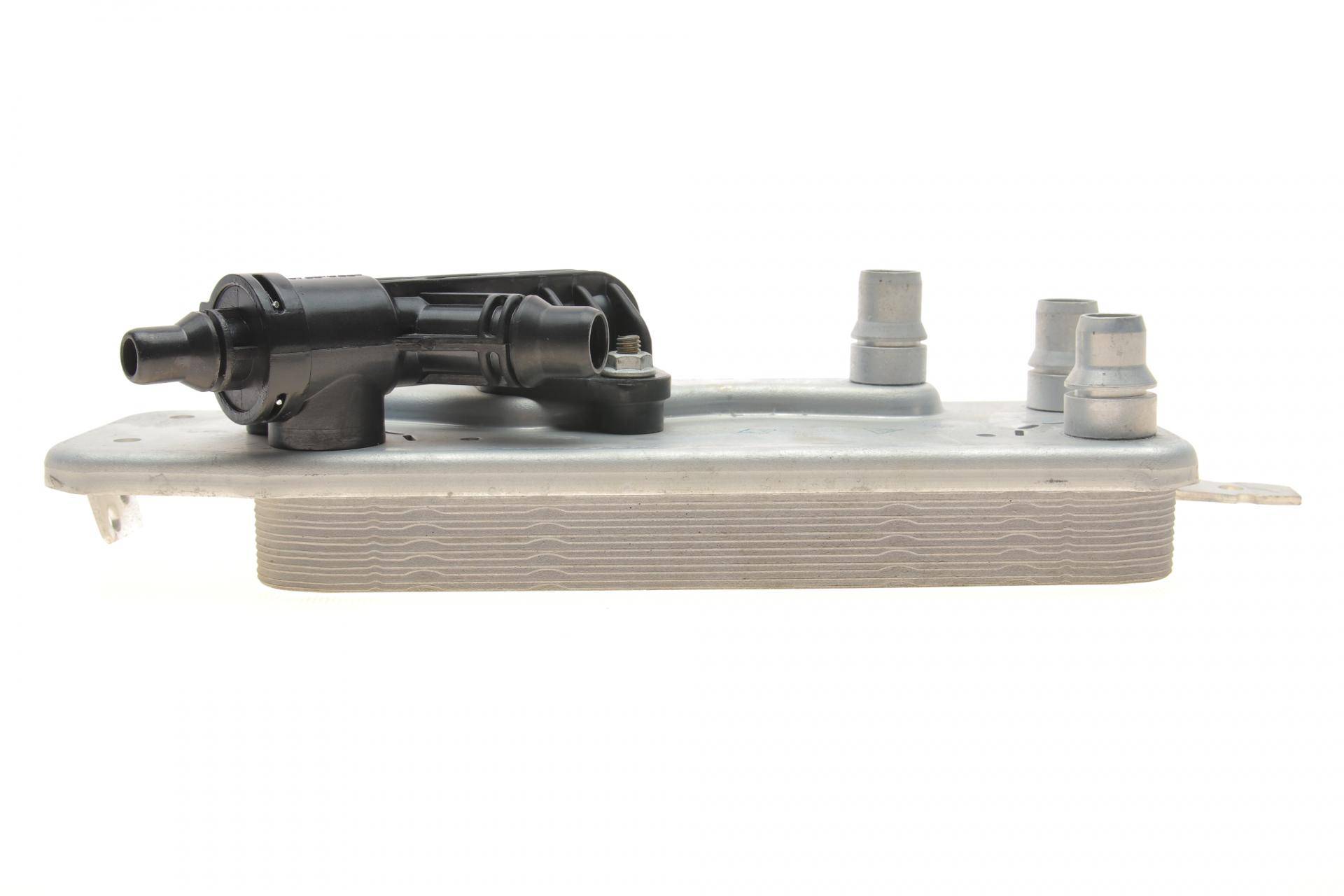 Радіатор масляний BMW 5 (F10, F18) 3.0i 10-/7 (F01, F02, F03, F04) 3.0/4.4i 08- N55/N63/N74