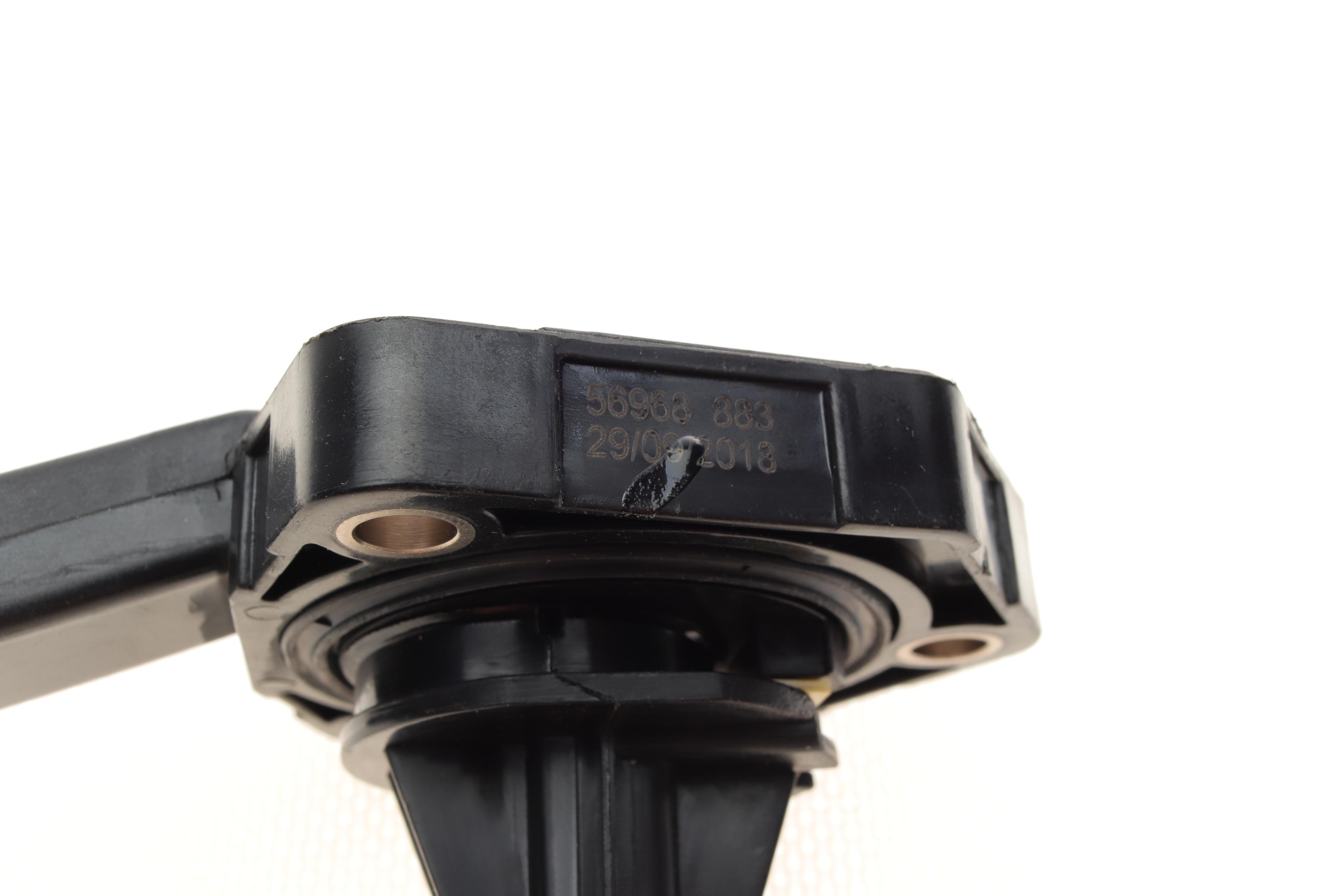 Датчик рівня оливи VW Golf VI 1.2-2.0 i/Passat 1.8-2.0TSI /Audi A4 1.8-2.0TFSI/2.7-3.0D 07-14