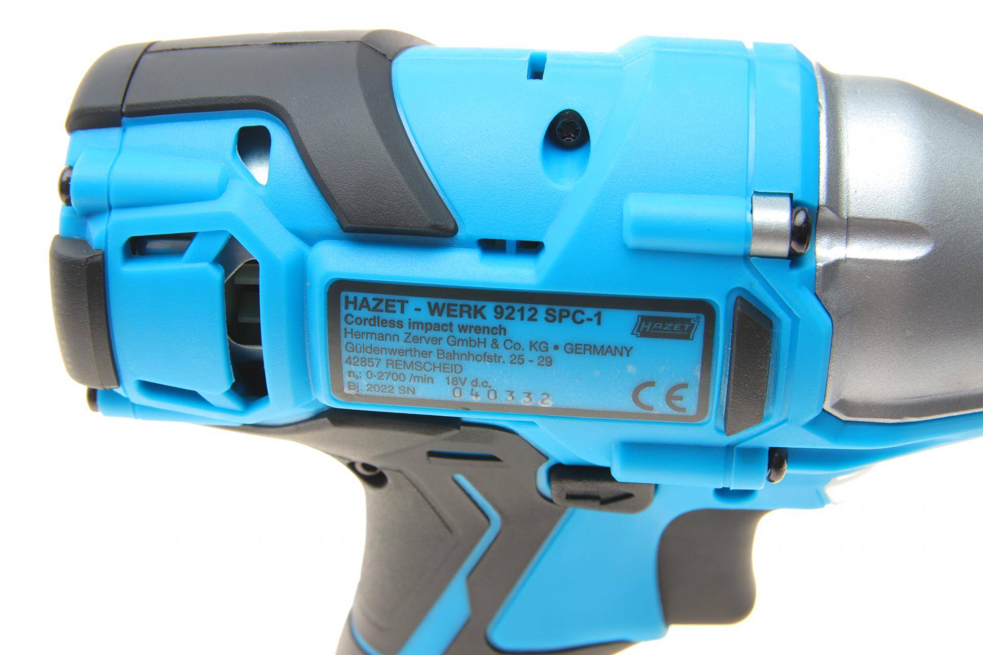 Гайкокрут акумуляторний 1/2" 260 Нм 18В 2Ah (АКБ і зарядн. пристрій)