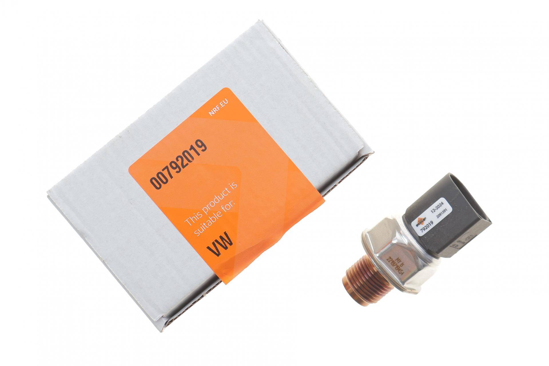 Датчик тиску палива VW Crafter 2.5TDI 06-13