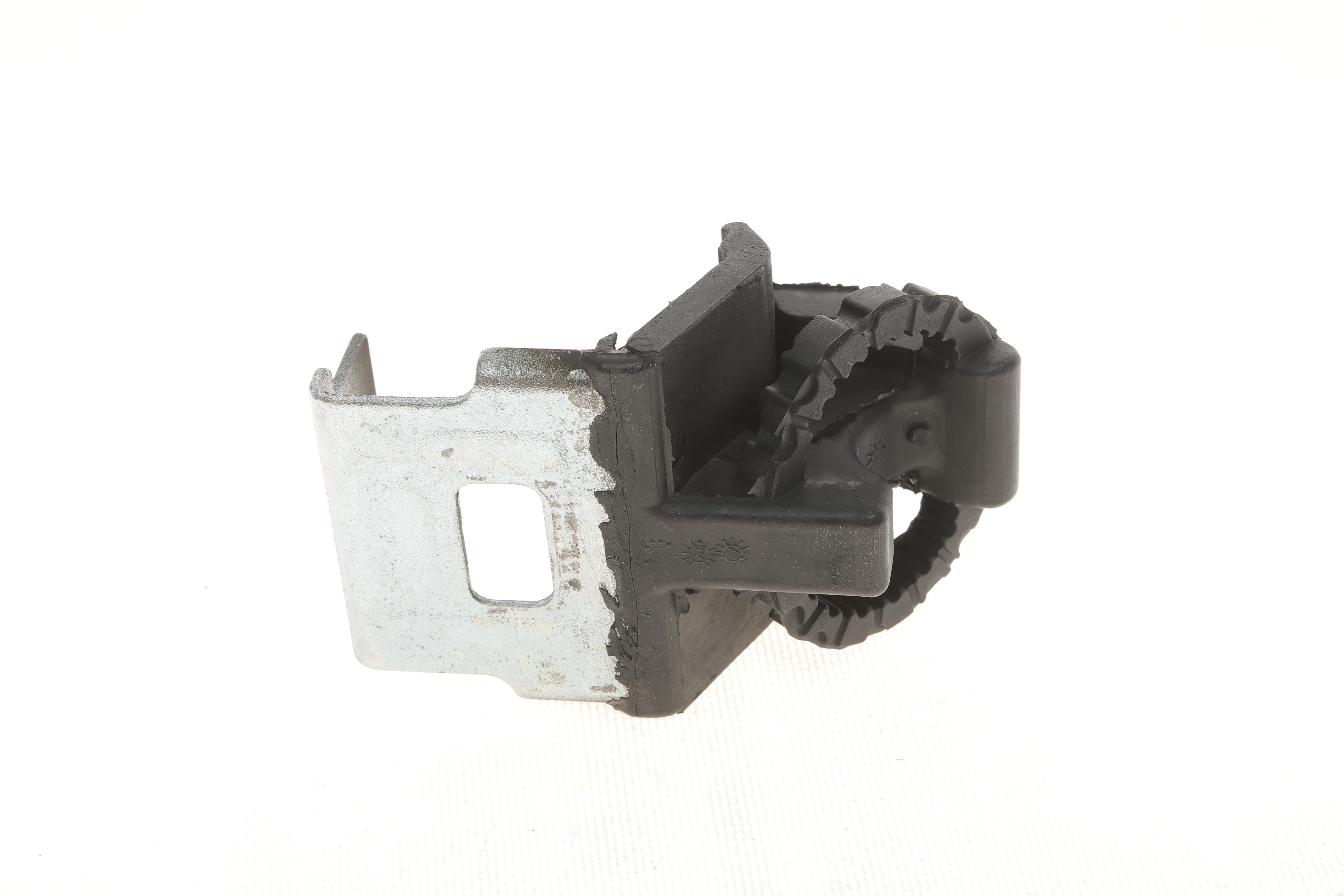 Кронштейн кріплення глушника Renault Laguna 1.9/2.0/2.2 dCi 01-