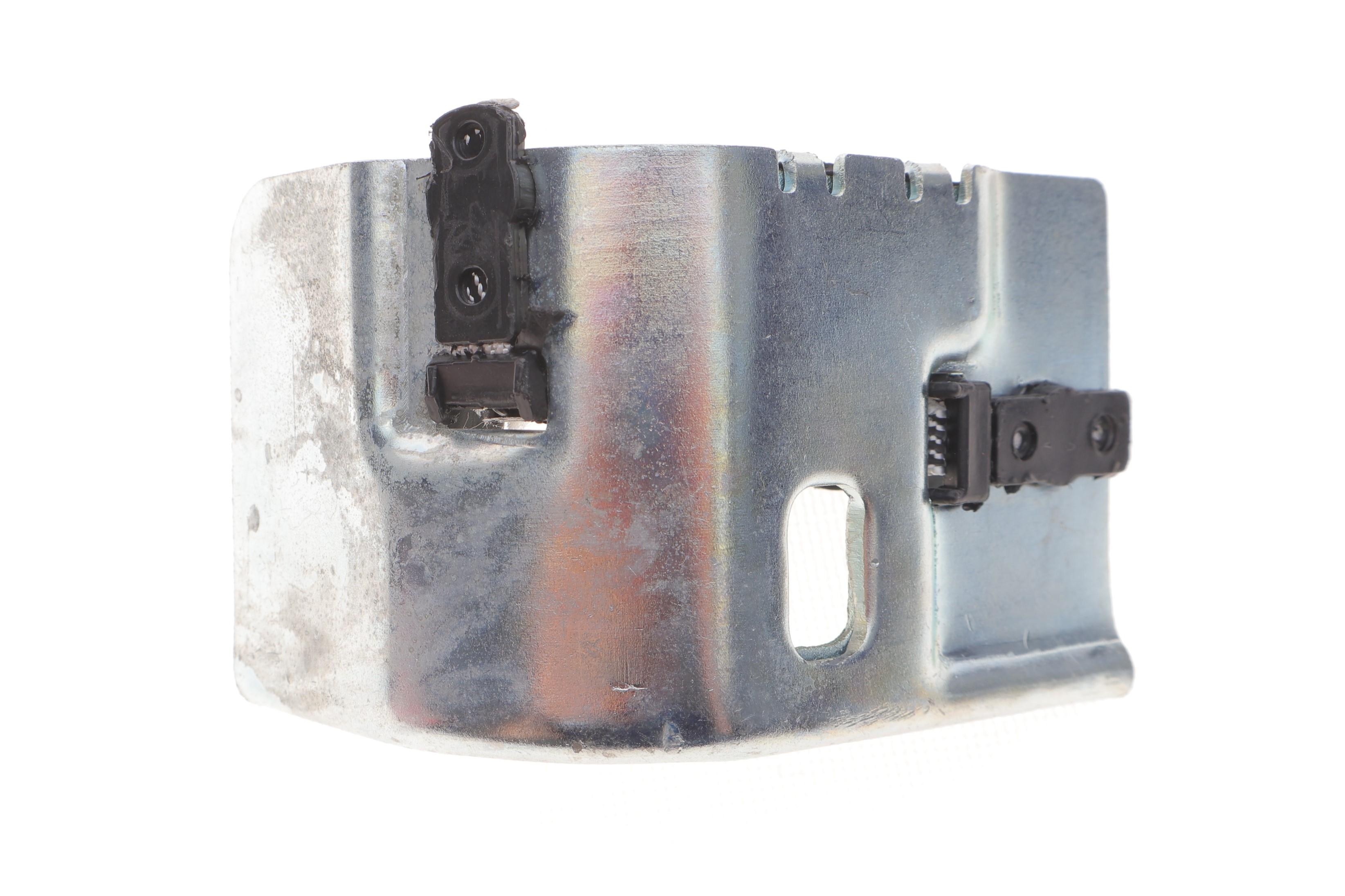 Кронштейн кріплення глушника (средний) Renault Megane/Scenic 03-