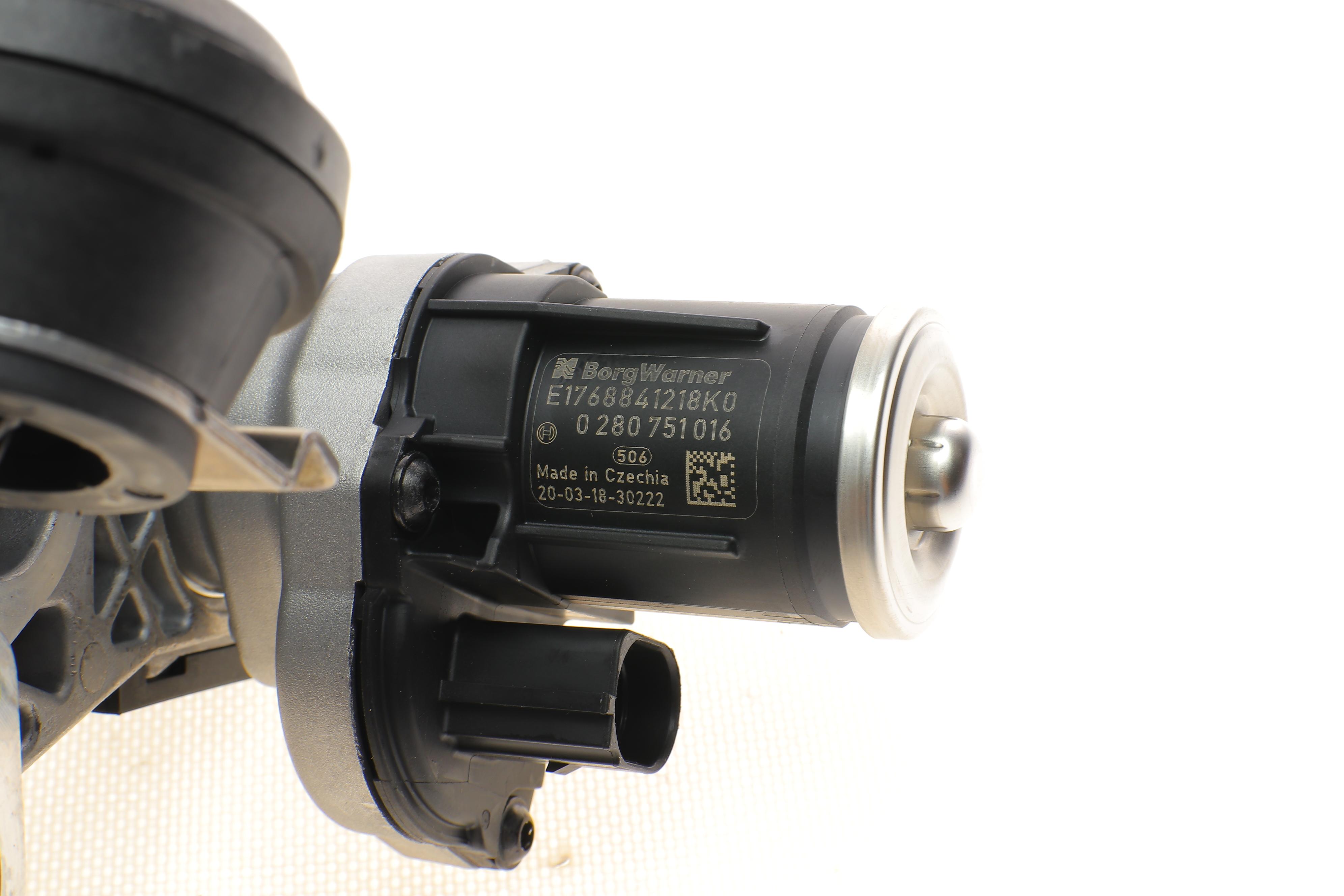 Радіатор рециркуляції ВГ з клапаном EGR VW Polo/Skoda Fabia 1.2TDI 09-