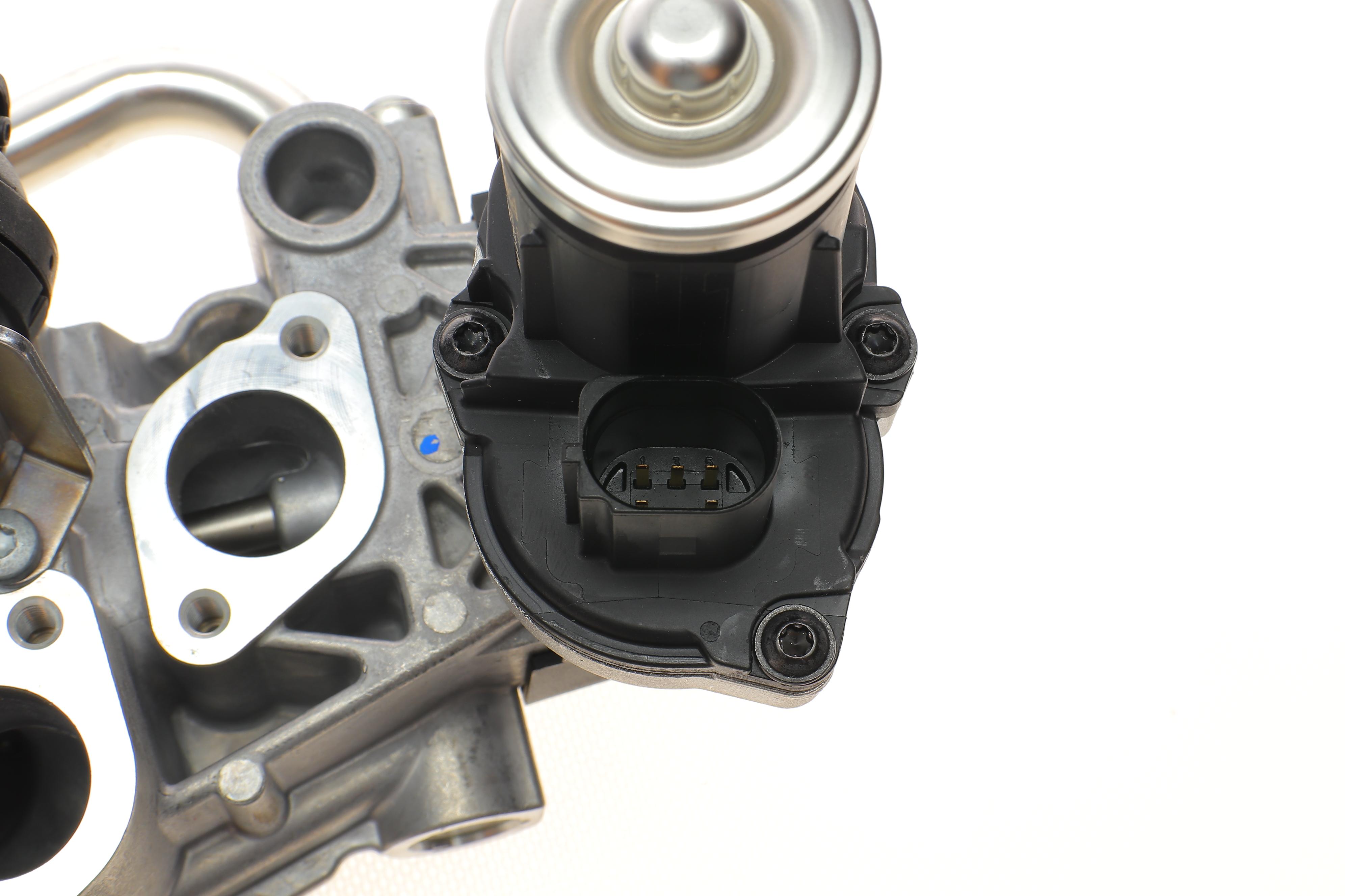 Радіатор рециркуляції ВГ з клапаном EGR VW Polo/Skoda Fabia 1.2TDI 09-