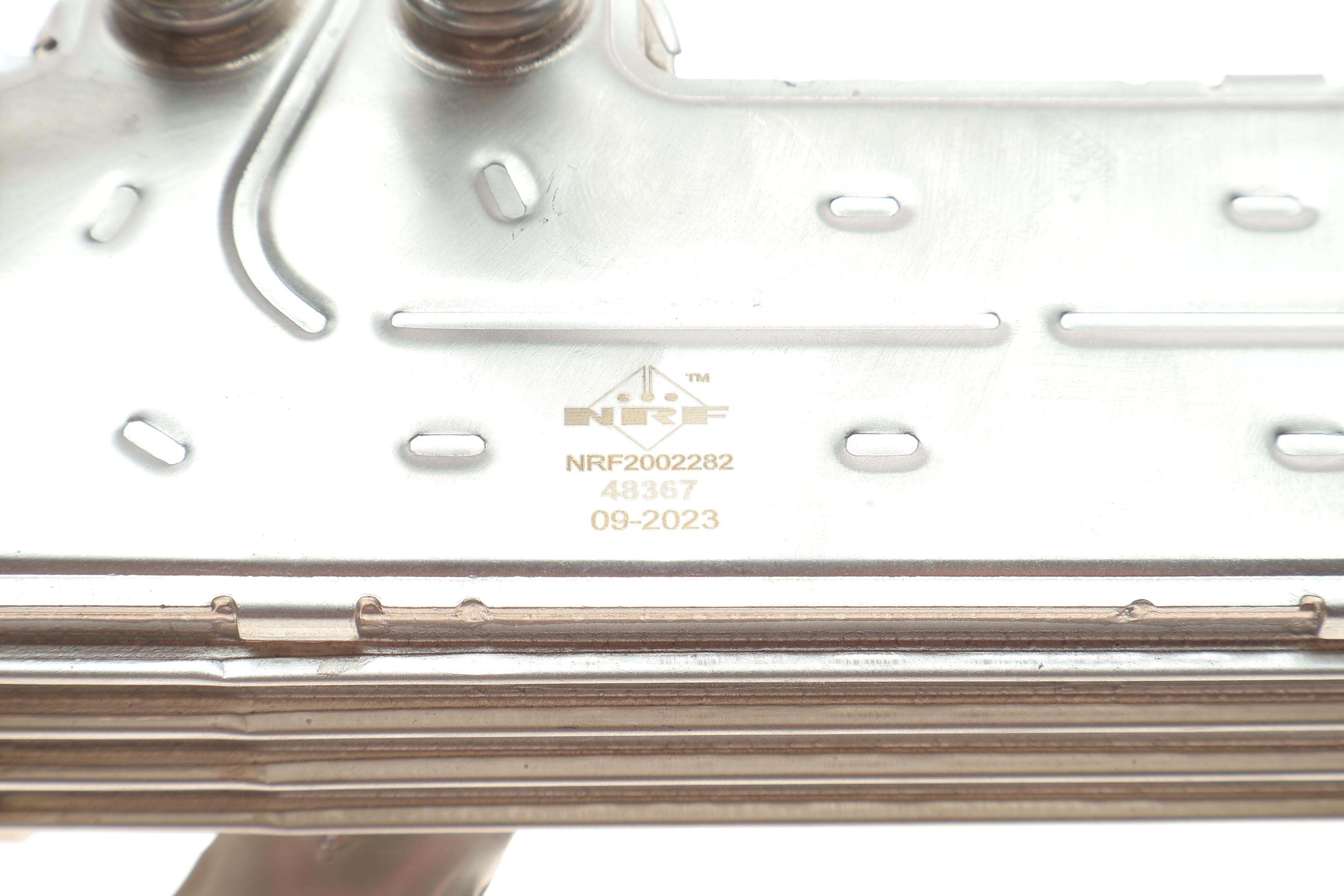 Радіатор рециркуляції ВГ з клапаном EGR VW Passat 1.9 TDI 05-10