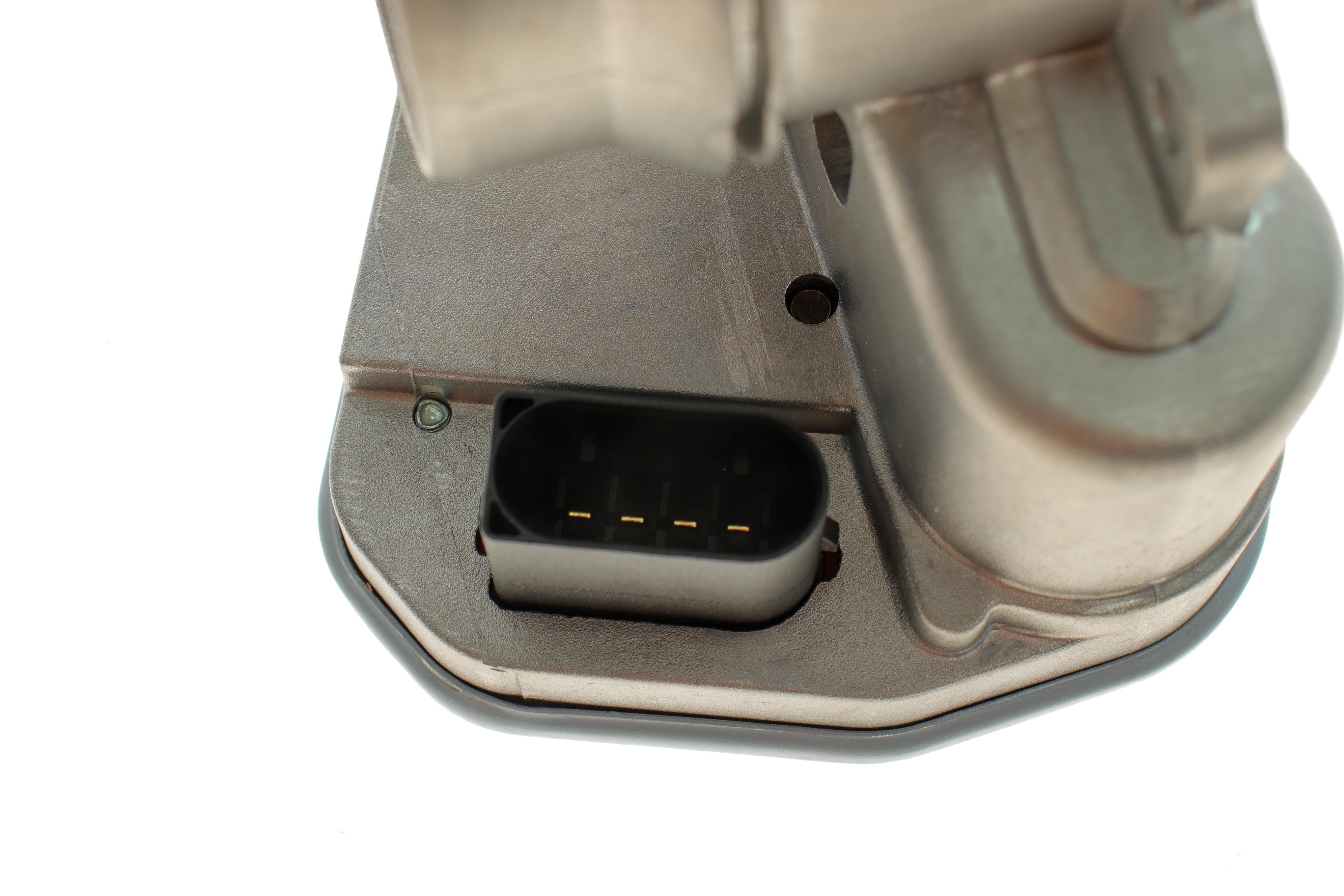 Заслонка дросельна BMW 1/3/5/6/7/X3/X5/X6 2.0D-4.4D (M47/M57/M67) 02-13