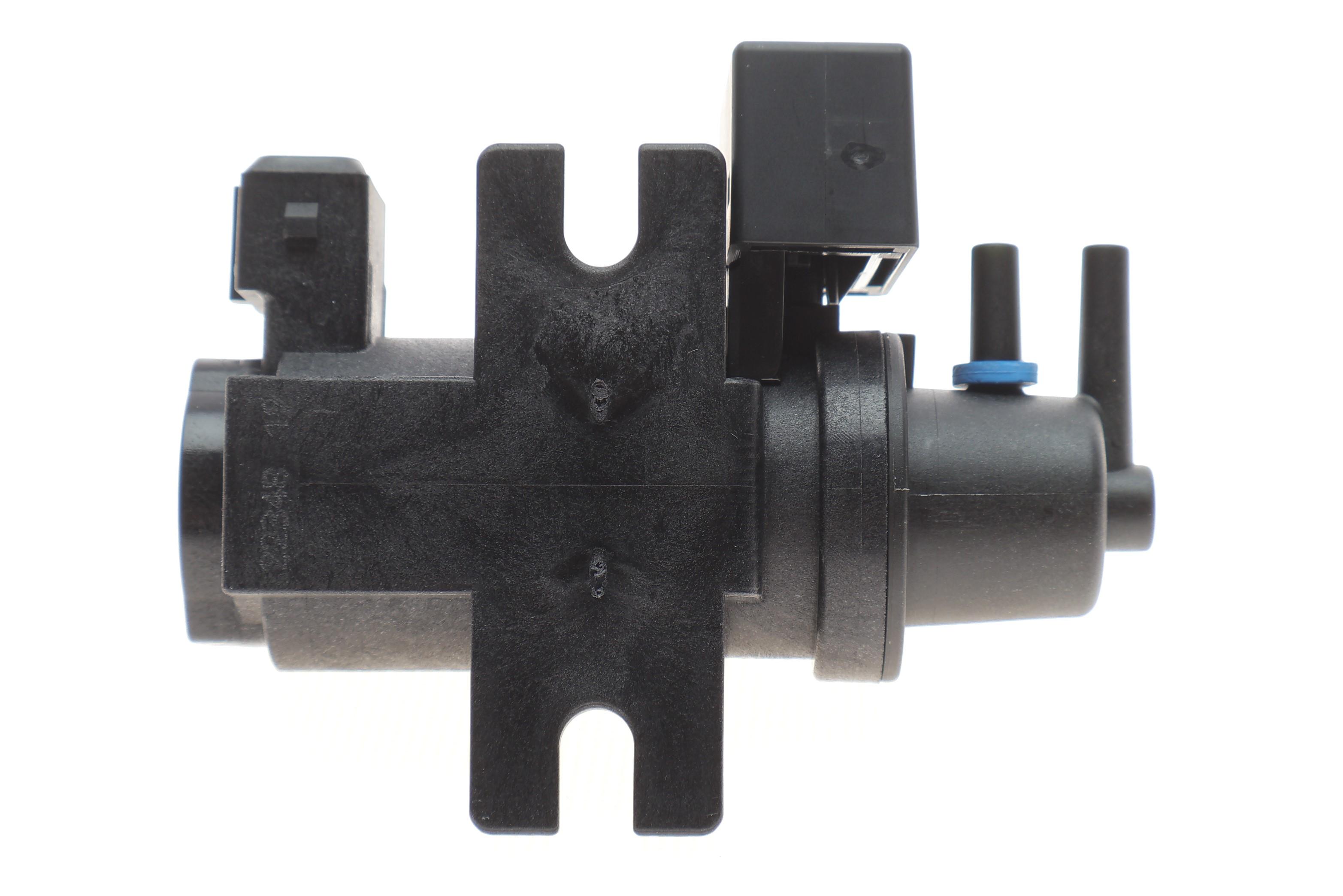 Клапан управління рециркуляції ВГ BMW 3 (E46/E90)/5 (E39/E61)/X5 (E53) 98-13 M47/M57