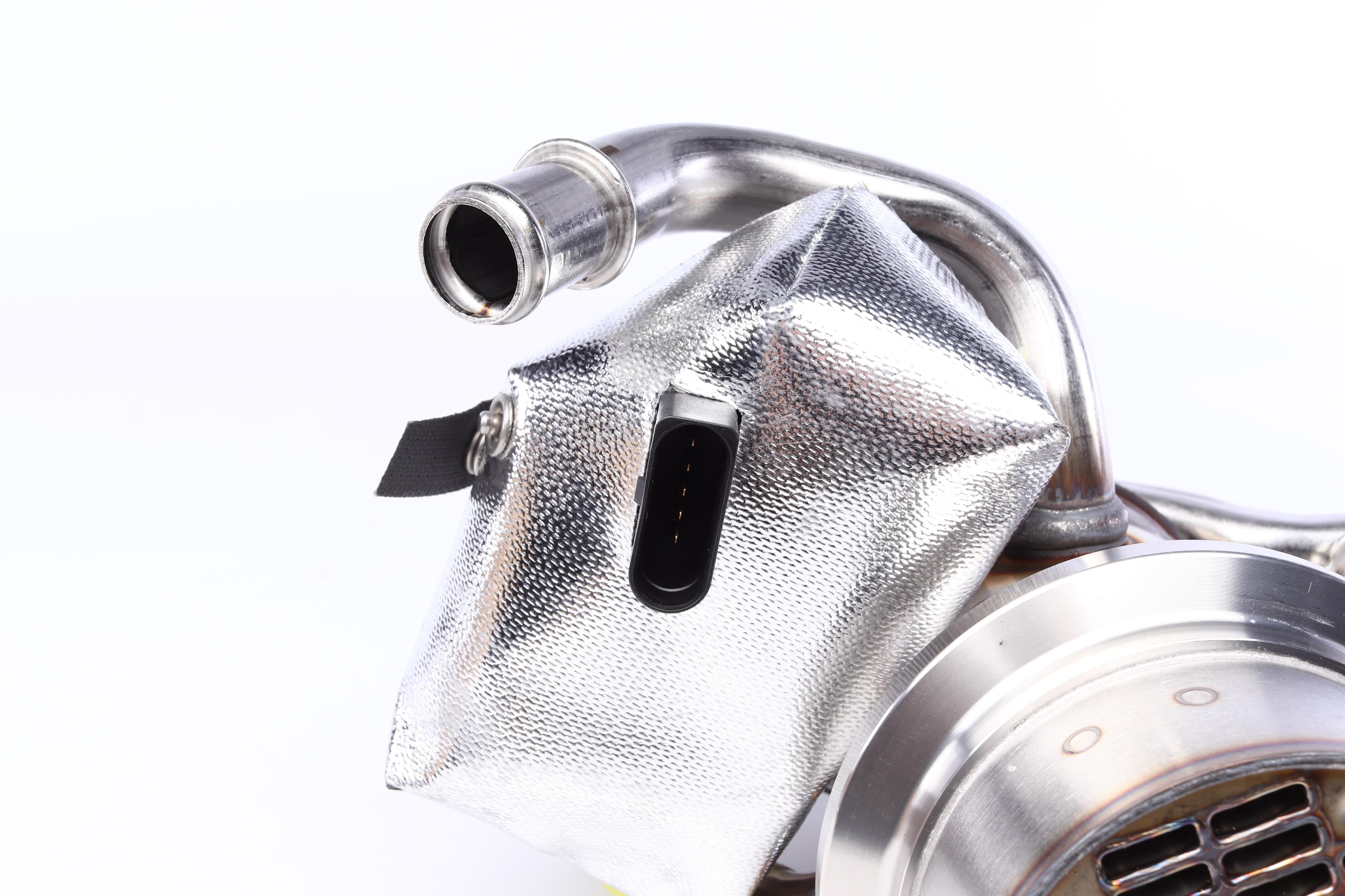 Радіатор рециркуляції ВГ з клапаном EGR VW Caddy IV 2.0TDI 15-/ Golf VII 2.0 TDI 13-16