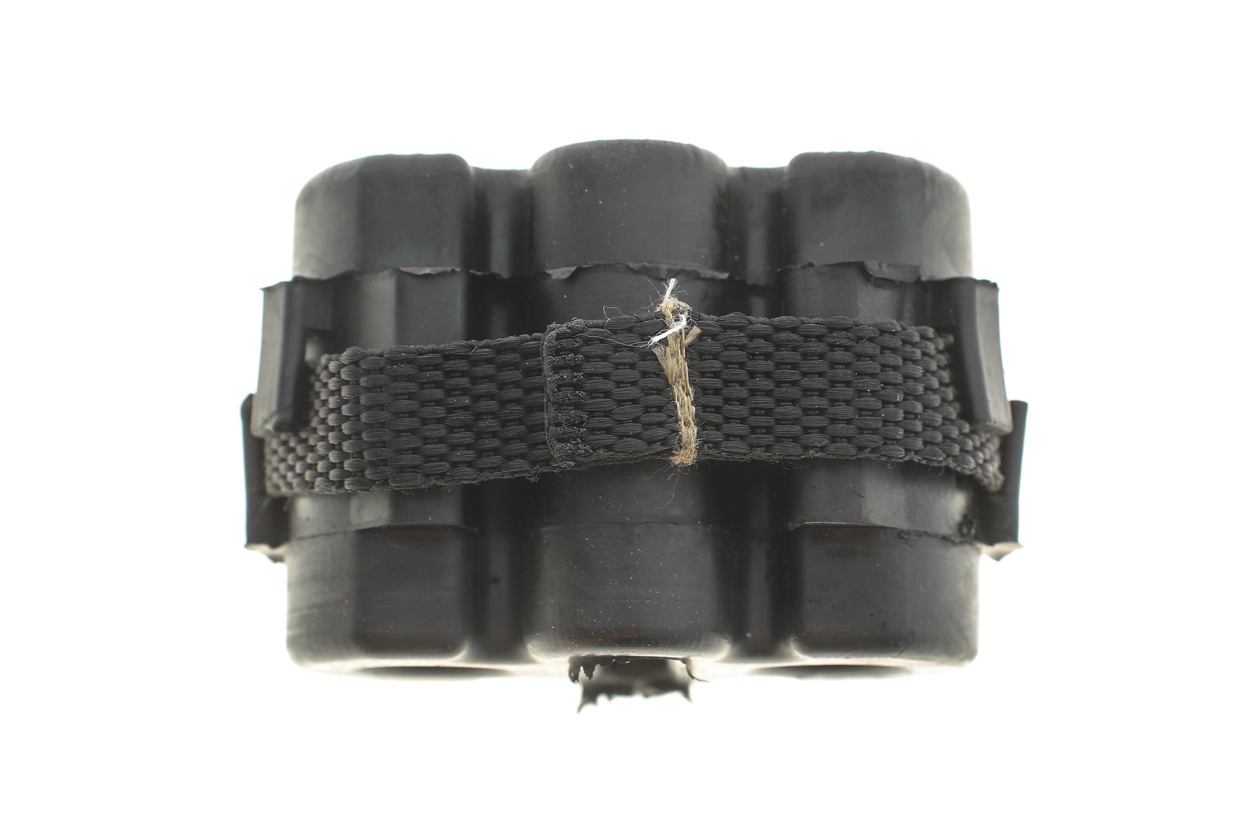 Гумка глушника Renault Kangoo 08-