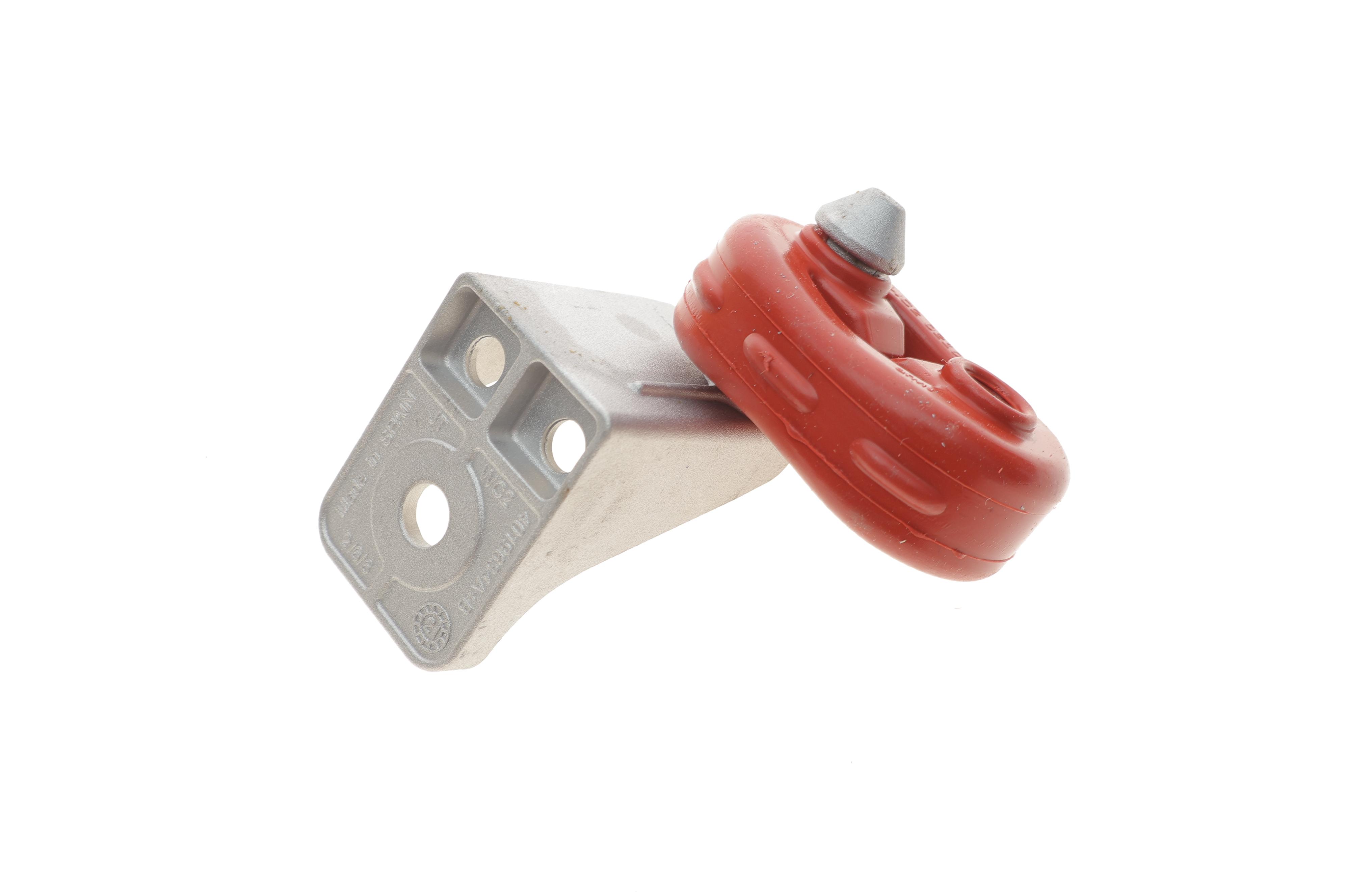 Кронштейн кріплення глушника VW Tiguan/Touran 15-