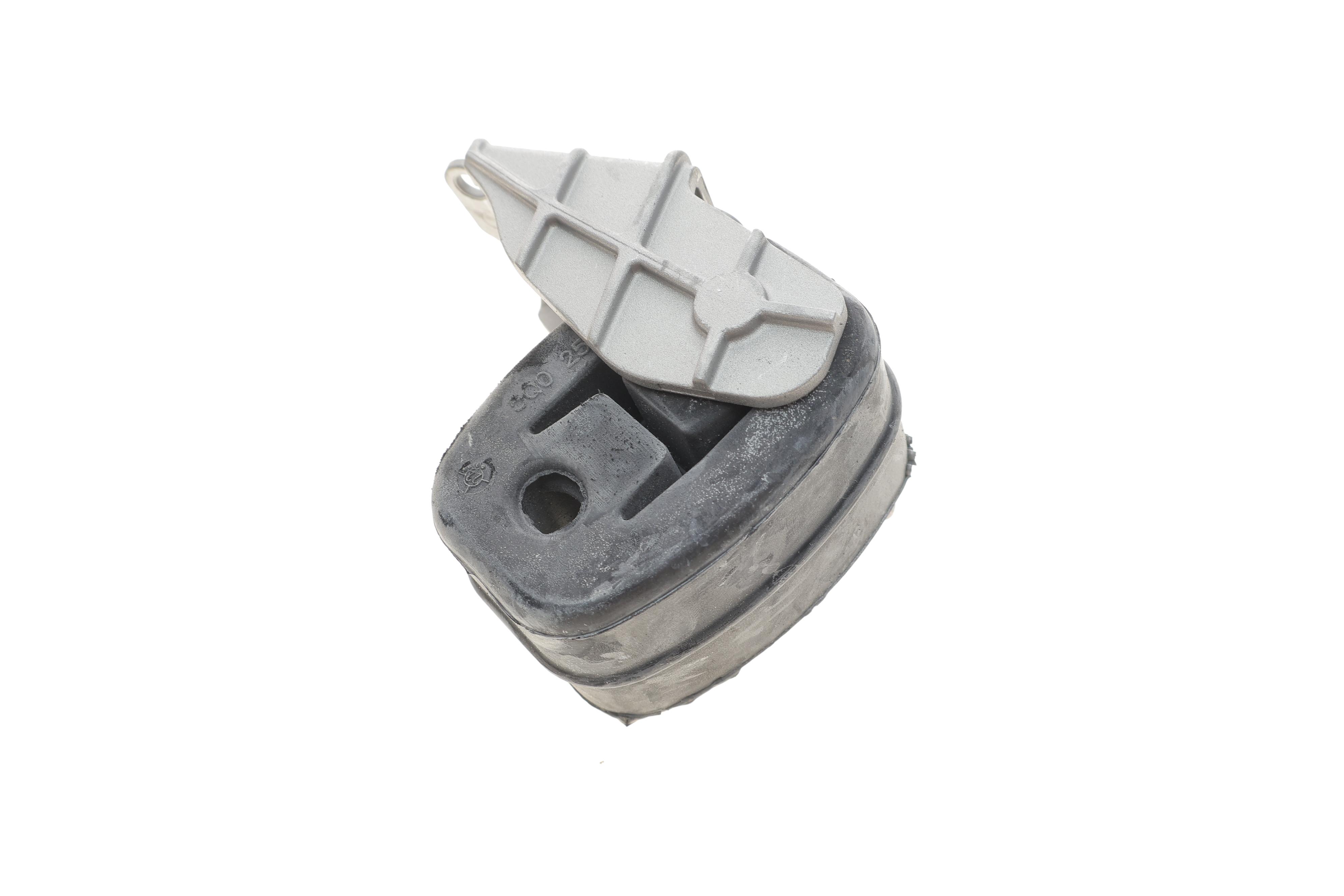 Кронштейн кріплення глушника Skoda Octavia/VW Golf VII/Passat 12-