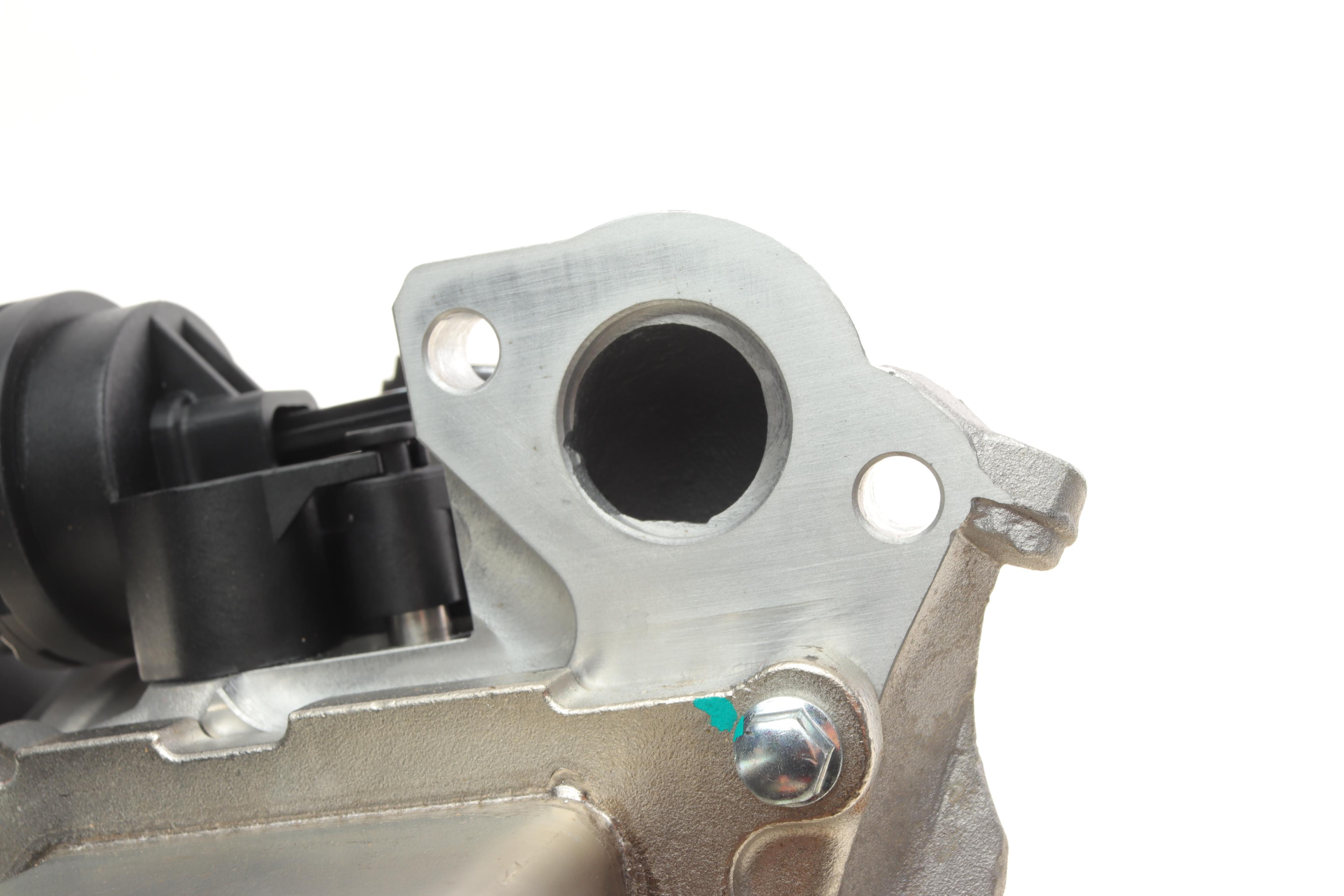 Радіатор рециркуляції ВГ з клапаном EGR Ford Focus/Mondeo/C-max 2.0TDCi 10-