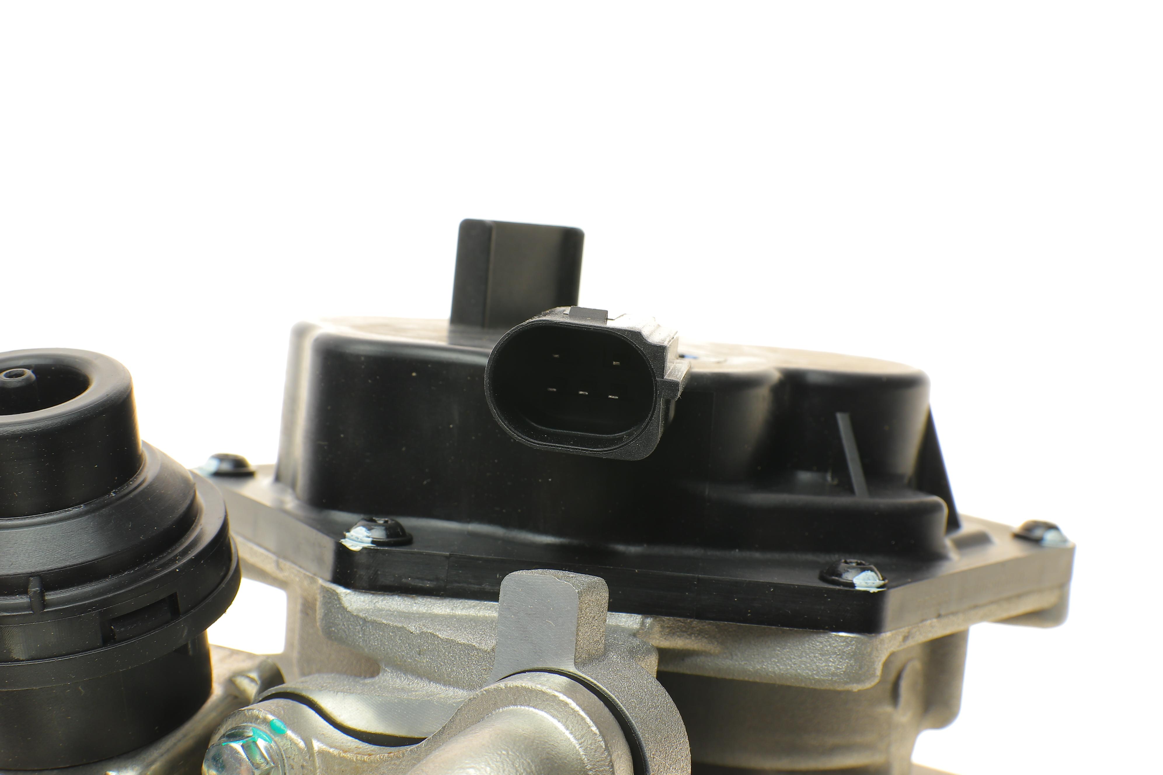 Радіатор рециркуляції ВГ з клапаном EGR Audi A4/A5/A6/Q5 2.0 TDI 07-18