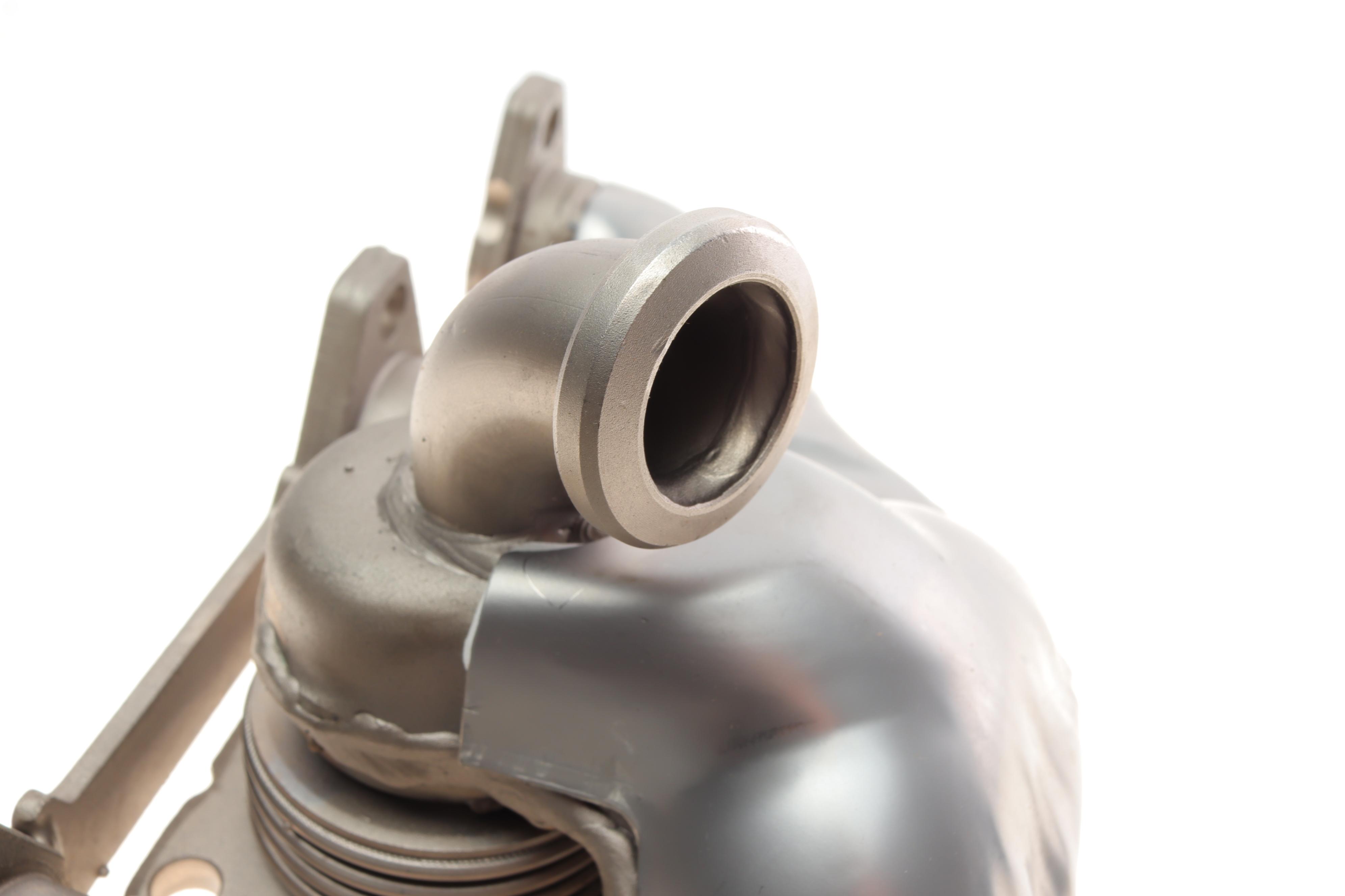 Колектор випускний VW T5 2.5TDI 03- (070253017)