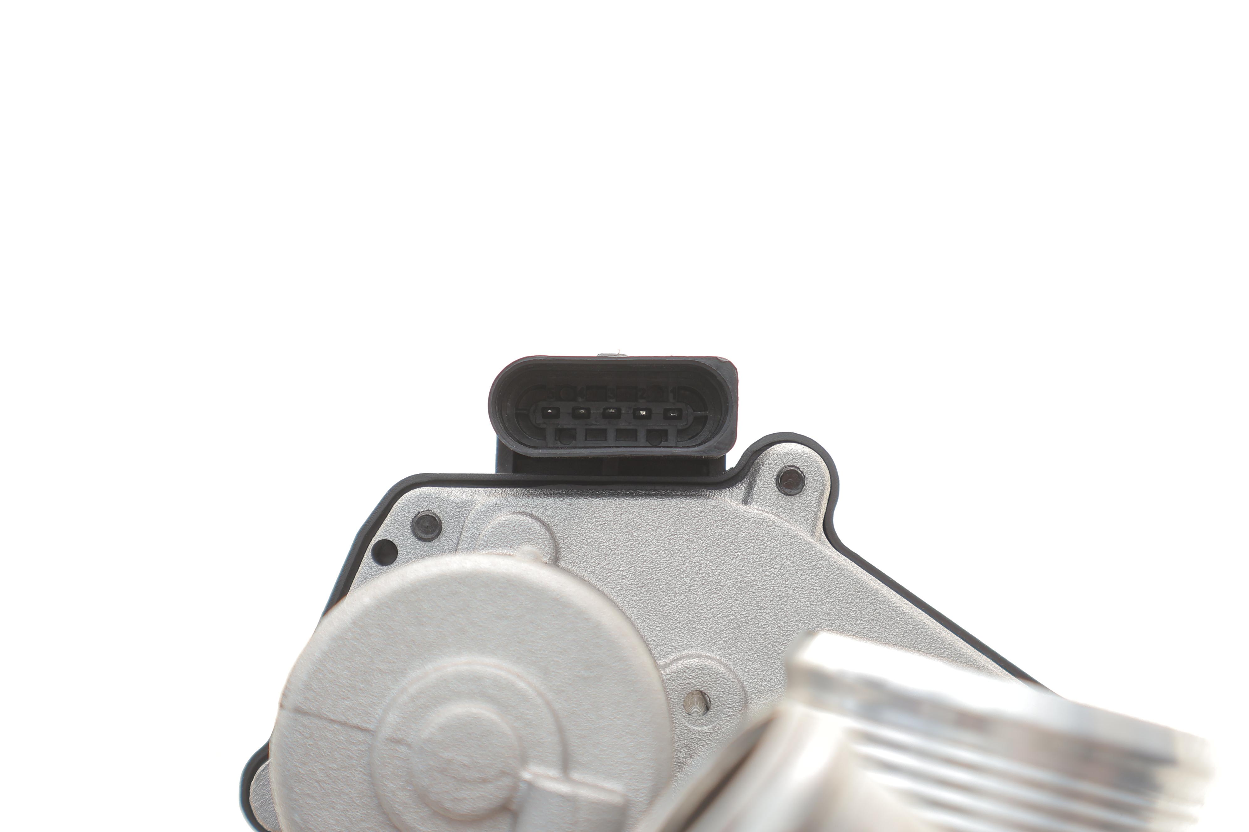 Радіатор рециркуляції ВГ з клапаном EGR Audi A4/A5/A6/Q5 2.0 TDI 07-