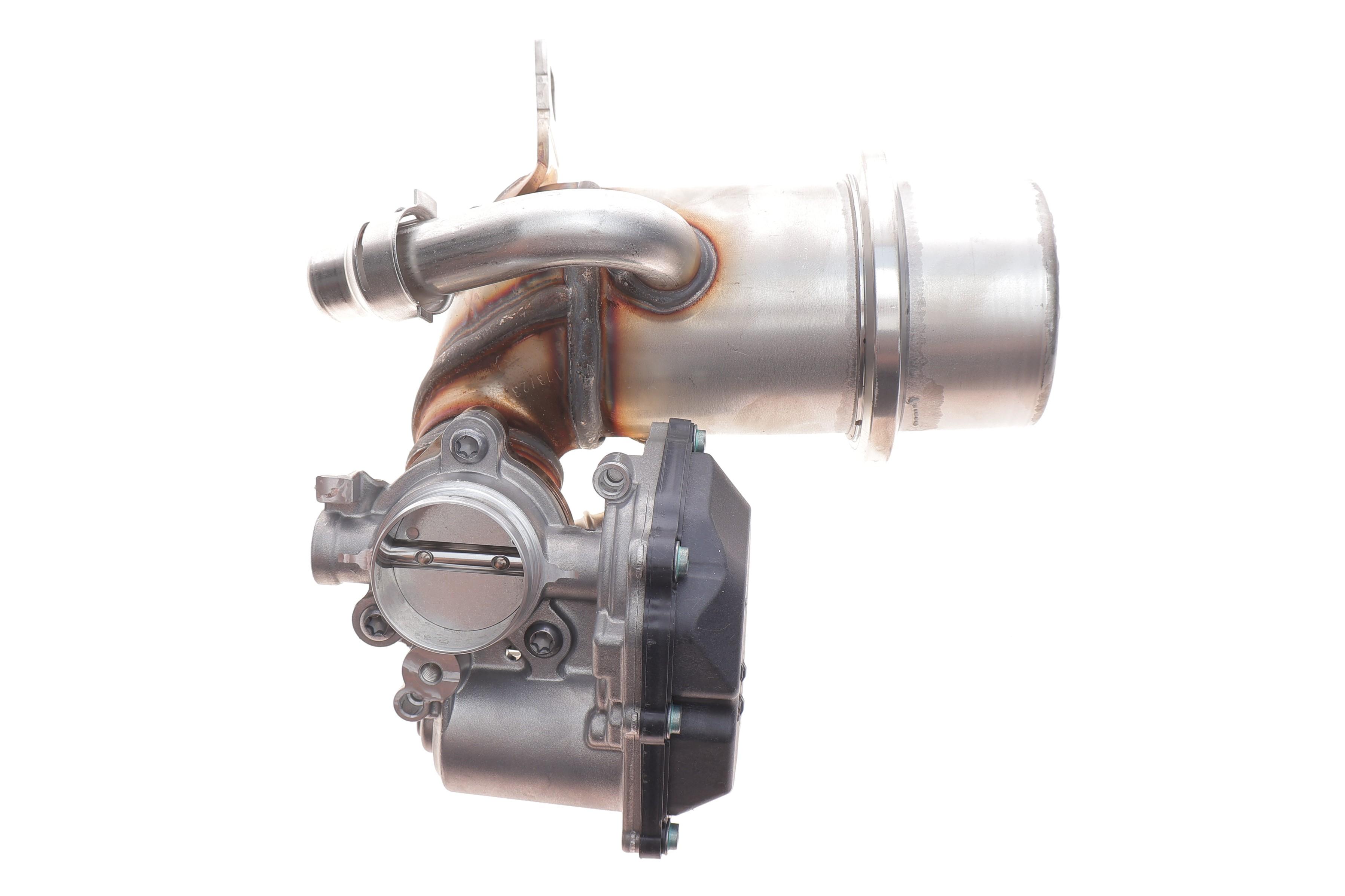 Радіатор рециркуляції ВГ з клапаном EGR VW Passat B8 2.0 TDI 14-