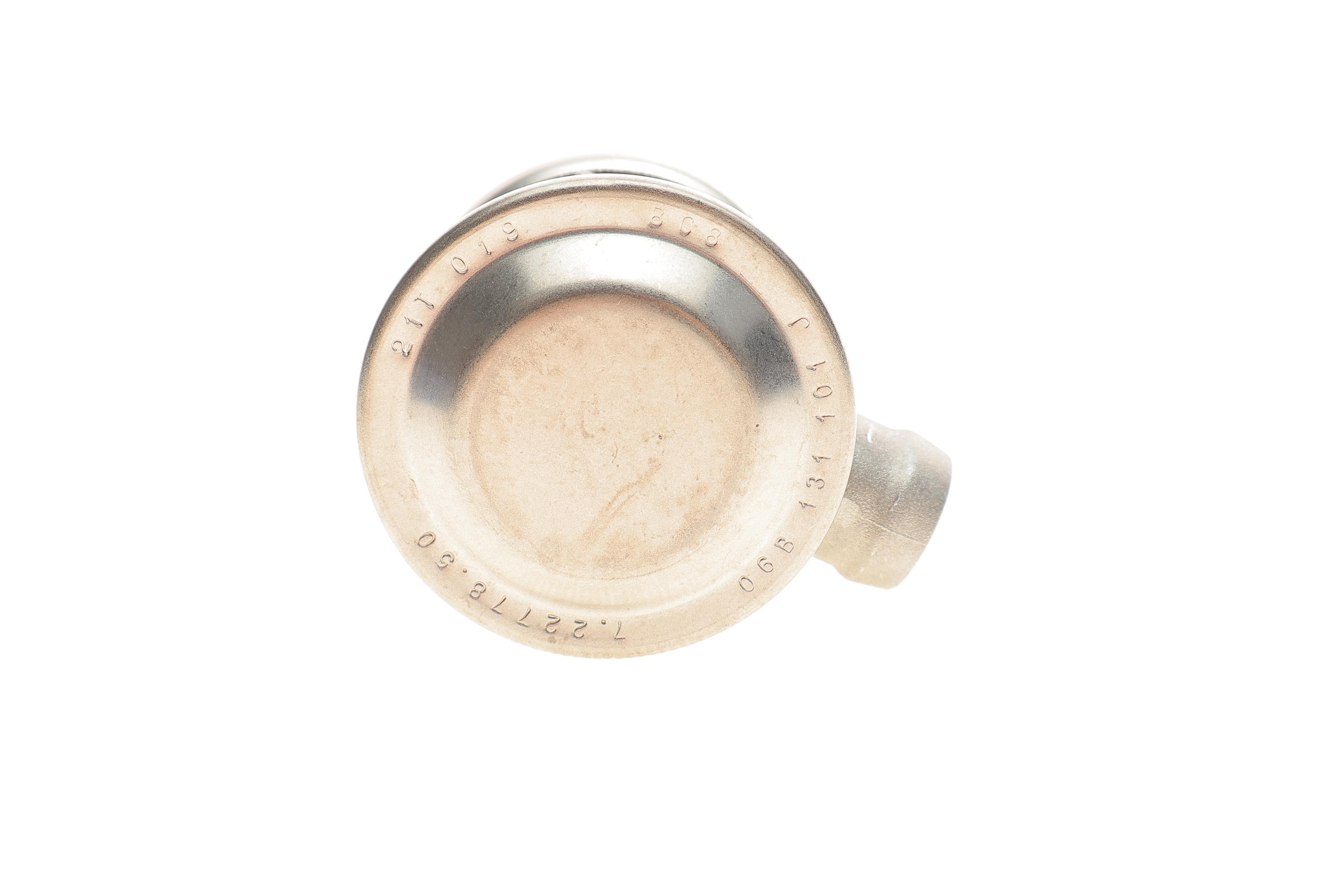 Клапан управління рециркуляції ВГ Audi A4/VW Passat 1.6 00-08