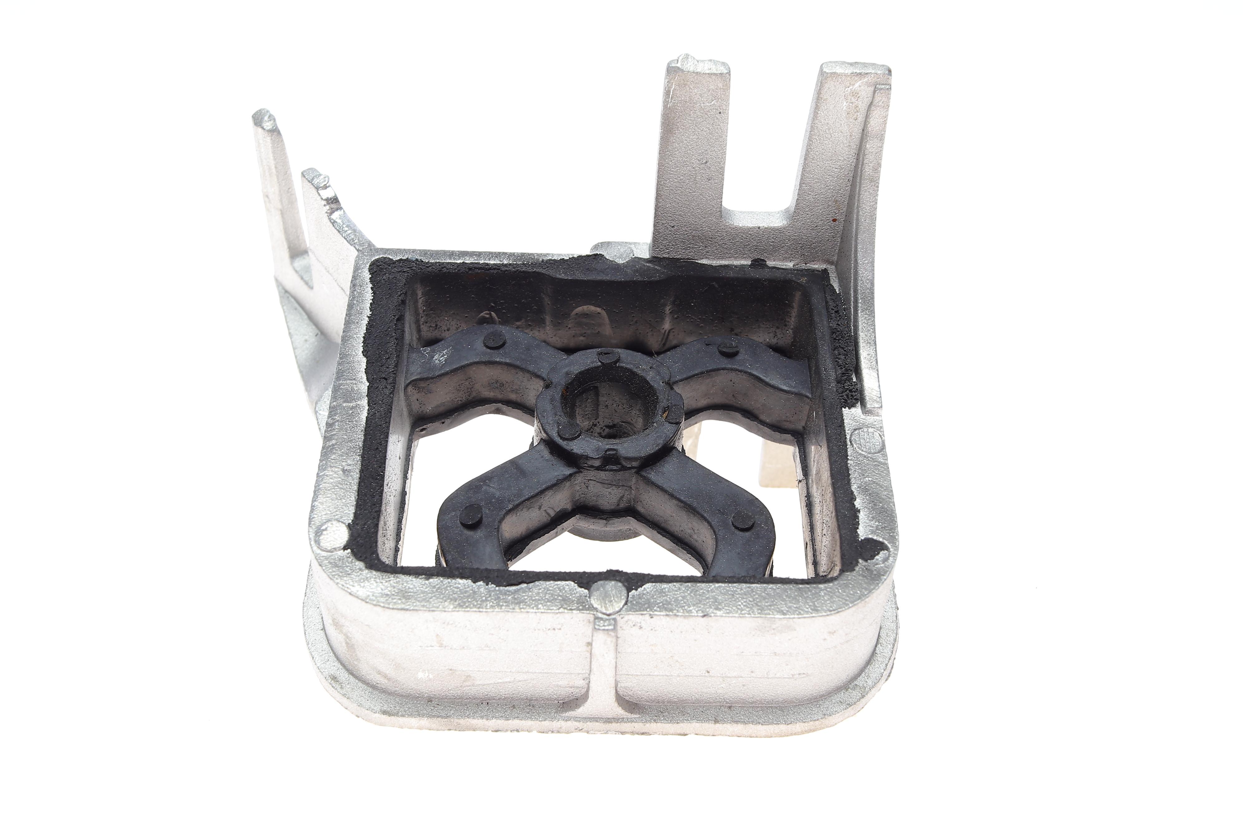 Кронштейн кріплення глушника Renault Thalia 1.4/1.6 16V 00-