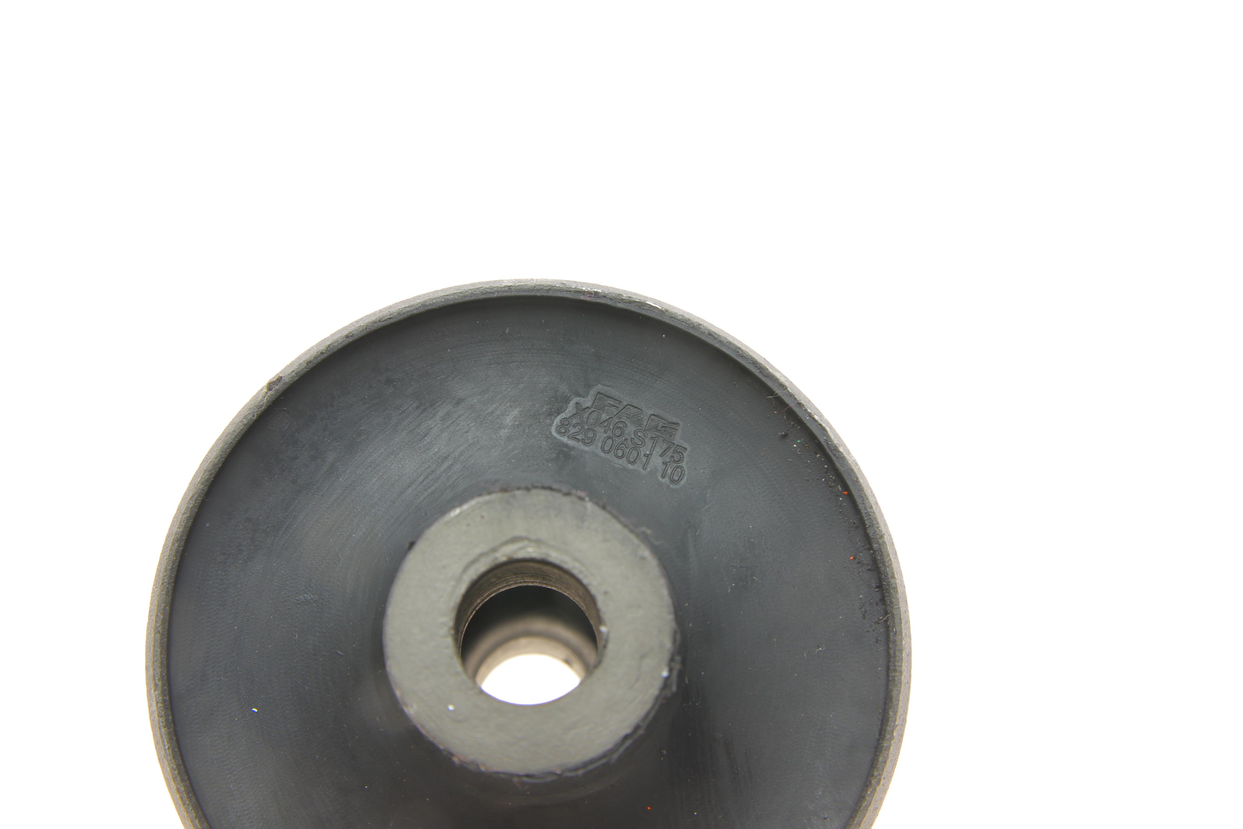 Сайлентблок балки (задньої) Renault Trafic II 01-