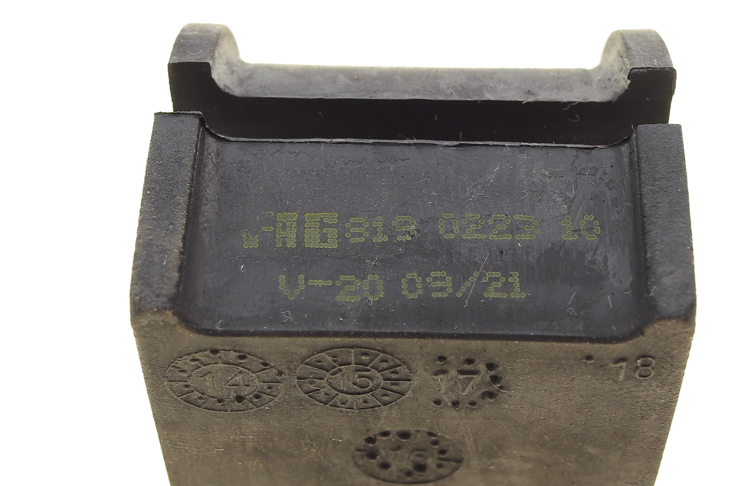 Втулка стабілізатора (переднього) Land Rover Freelander 98-06 (d=20mm)