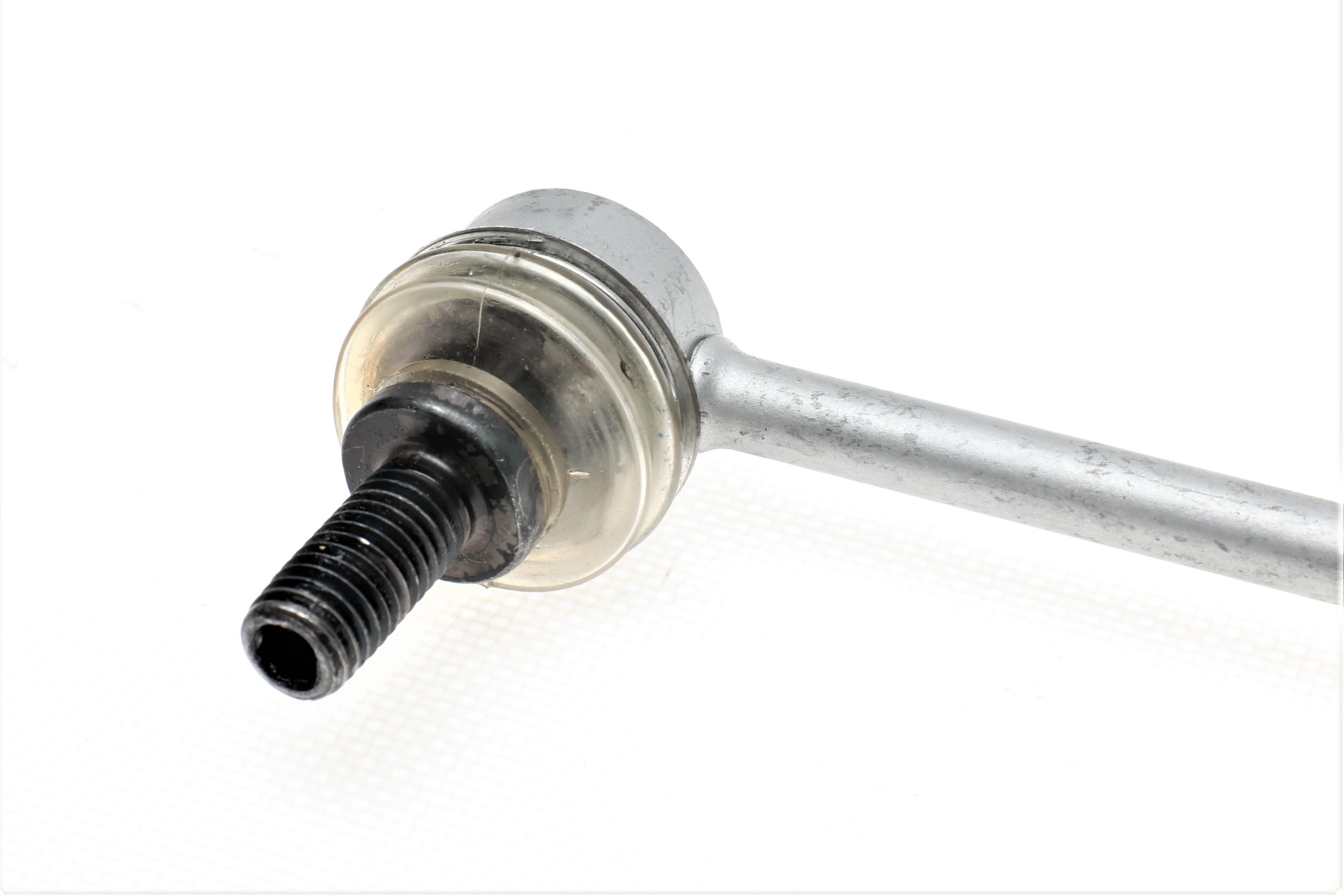 Тяга стабілізатора (переднього) Ford Escort/Fiesta 89-02