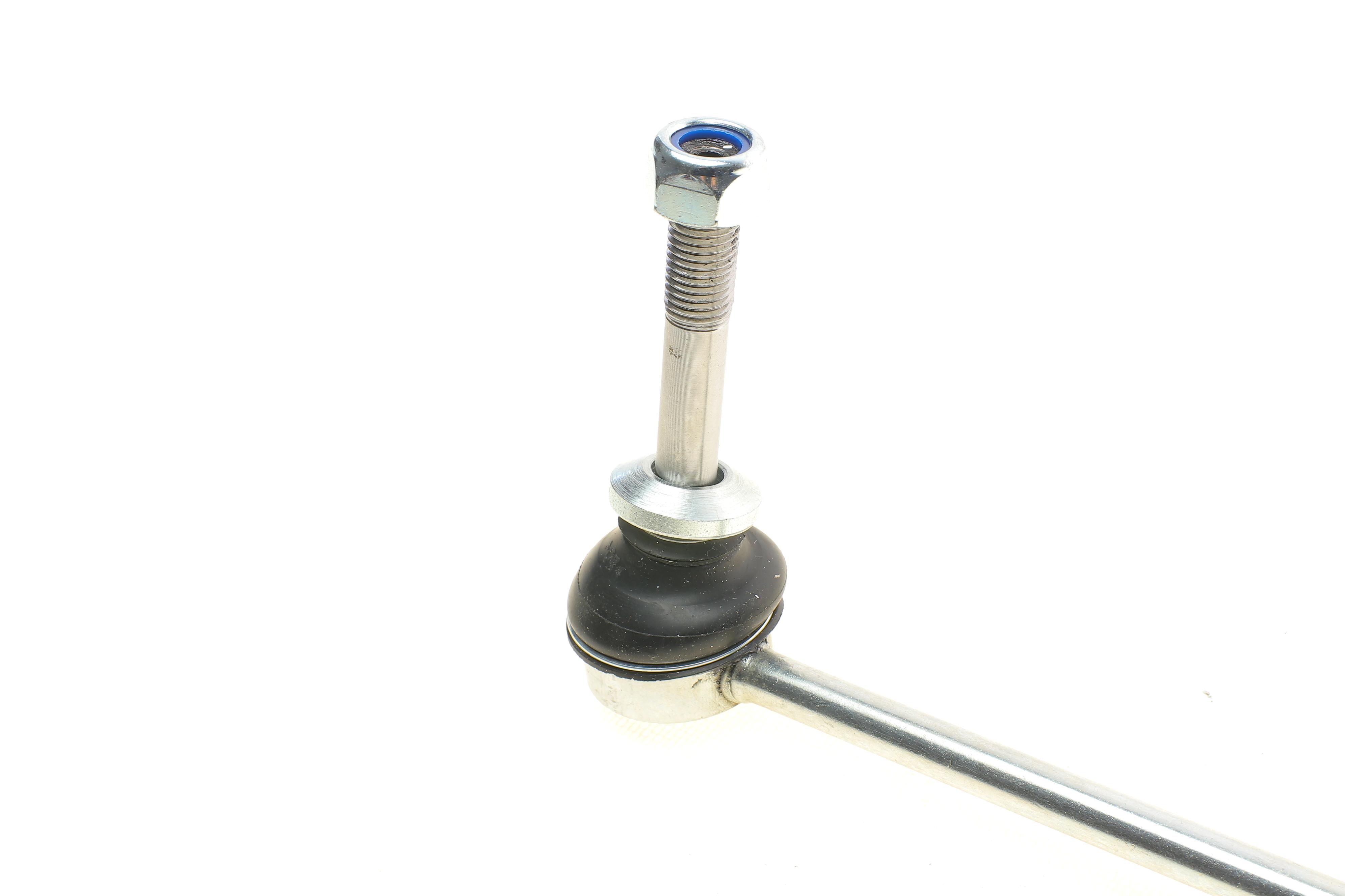 Тяга стабілізатора (переднього) (R) BMW X5 (E70)/X6 (E71/E72) 07-14