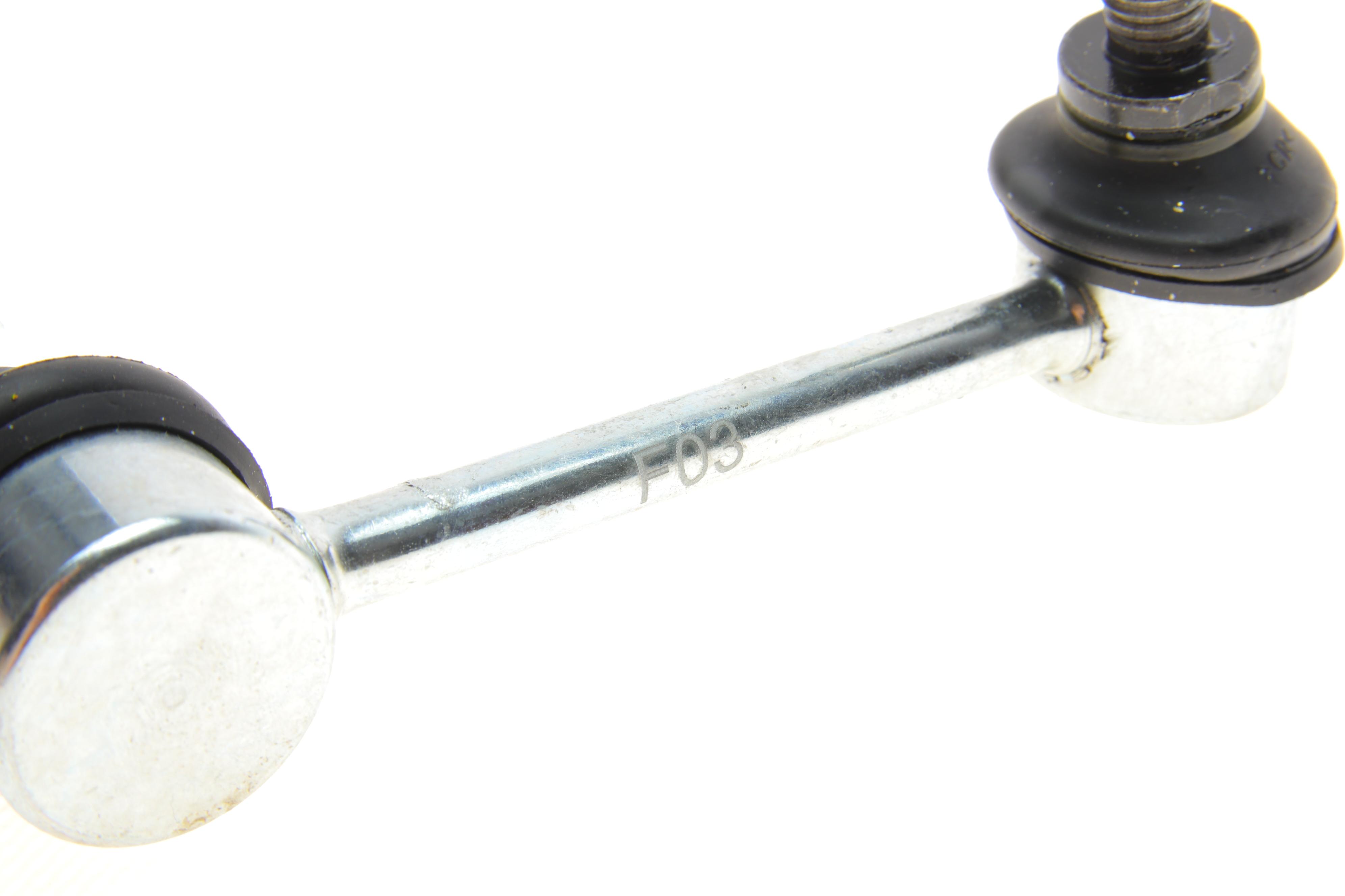 Тяга стабілізатора (переднього) (R) Mazda 323/626/929 -02