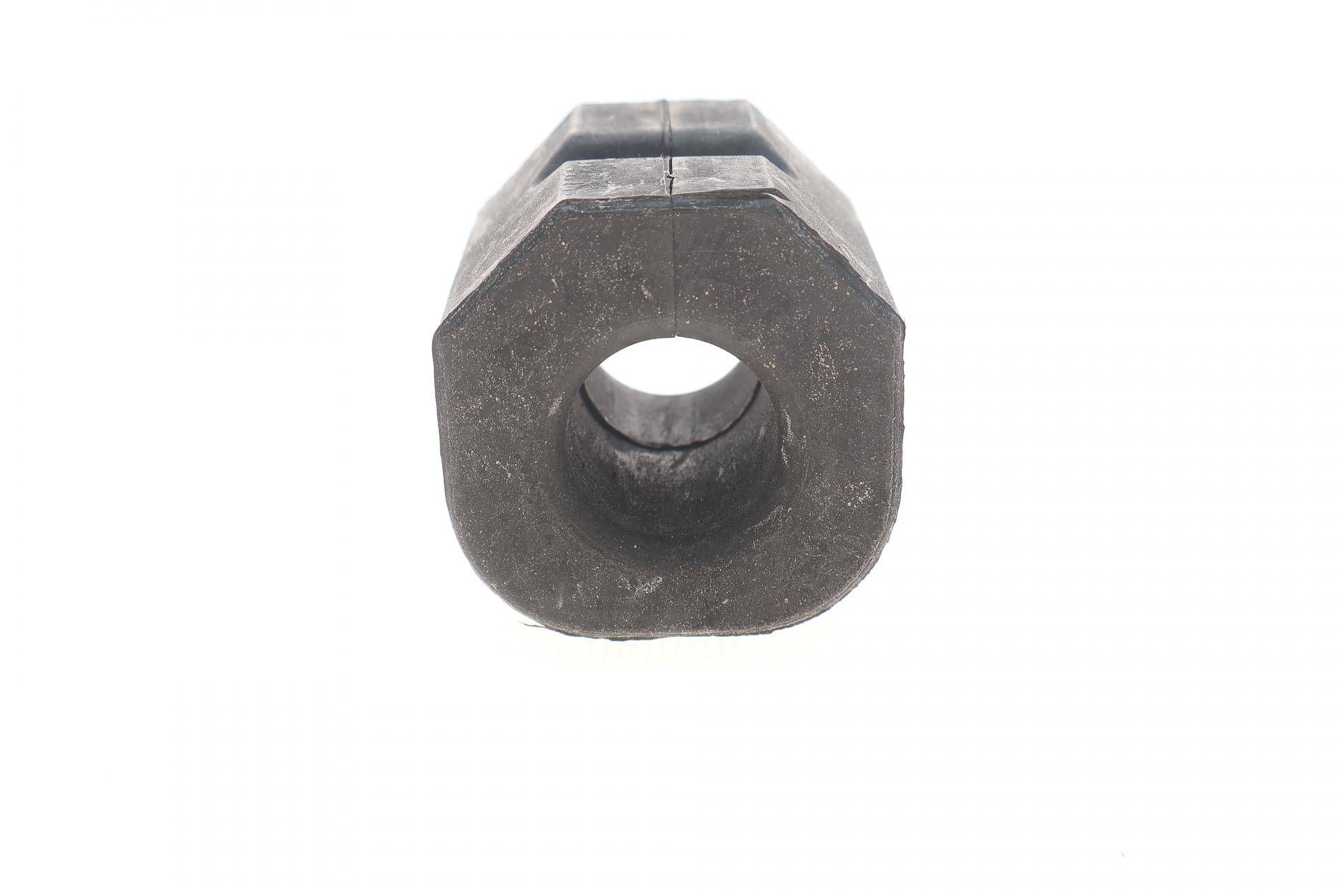 Втулка стабілізатора (переднього) Audi 100/200 -91