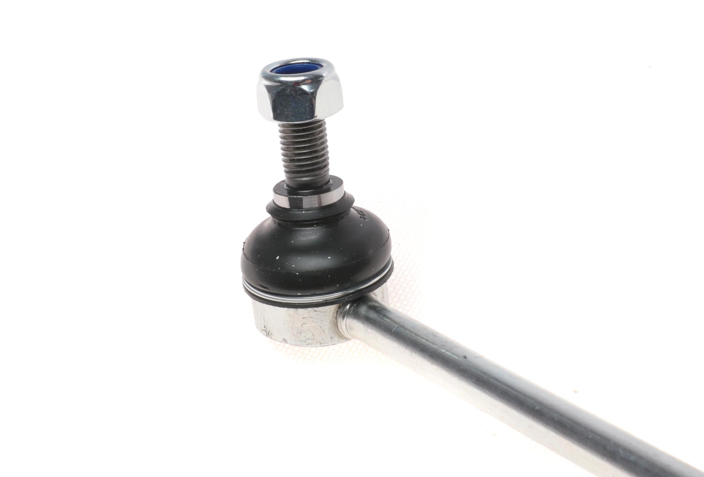 Тяга стабілізатора (переднього) (R) BMW X5 (E53) 00-