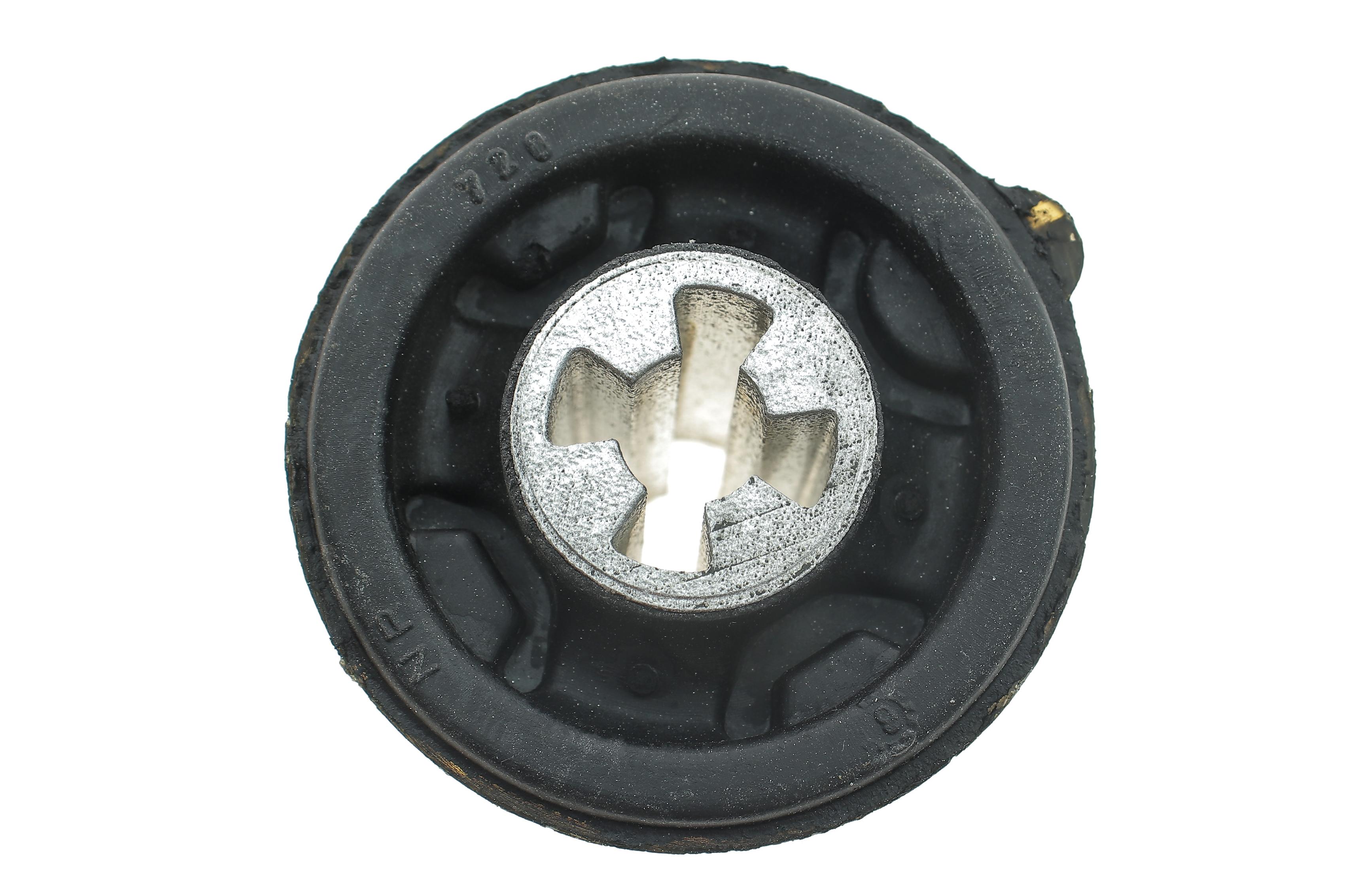 Сайлентблок балки (задньої) Ford Fiesta V 1.4-1.6 TDCI 01-08