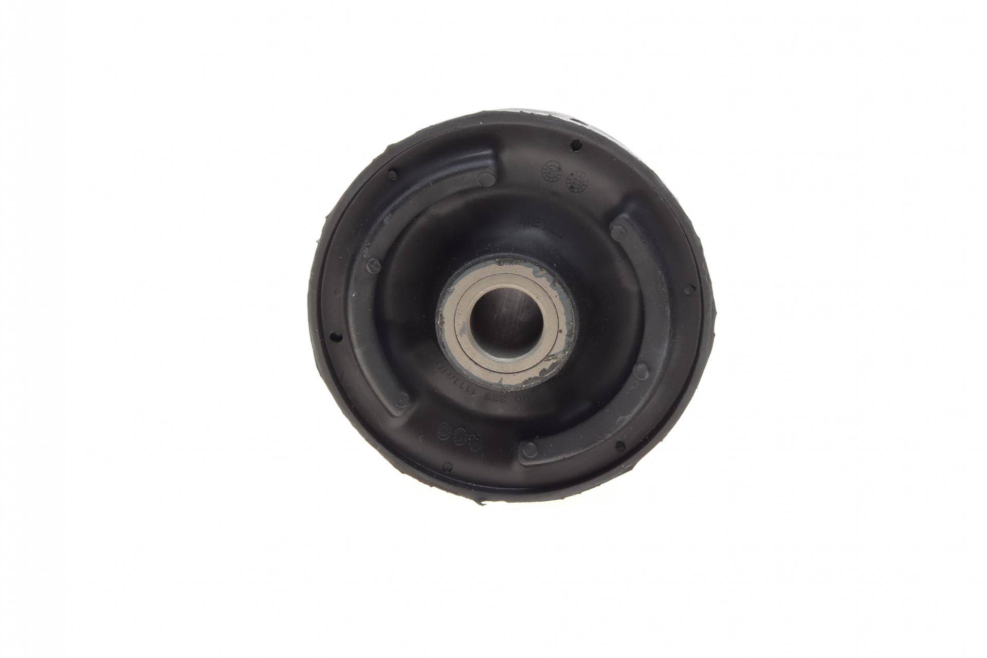 Сайлентблок балки (задньої/спереду) BMW 5 (E39) 2.0-4.4 97-04 M57 D30