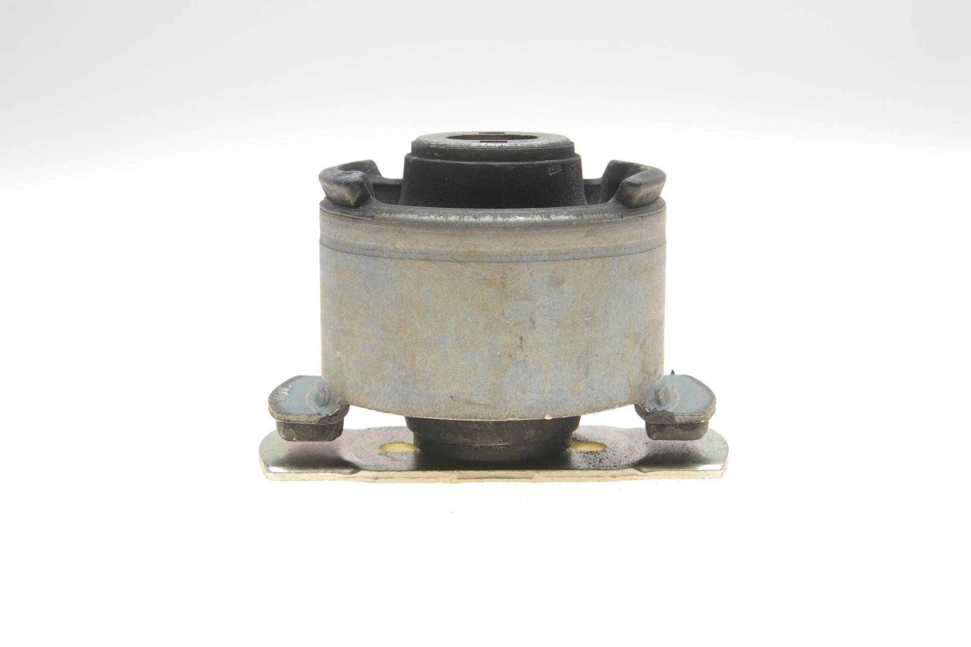 Сайлентблок балки (задньої) Renault Laguna III 1.6-2.0/1.5-2.0dCi 07- (к-кт 2шт)