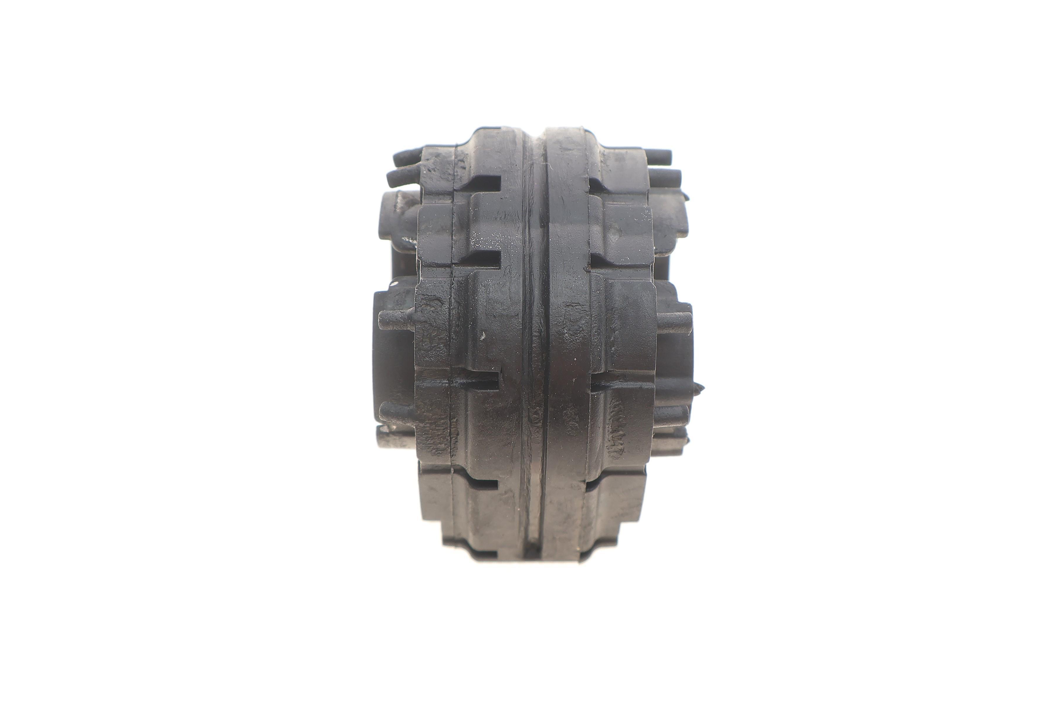 Втулка стабілізатора (заднього) Audi A3/A8/VW Golf V/IV 03-