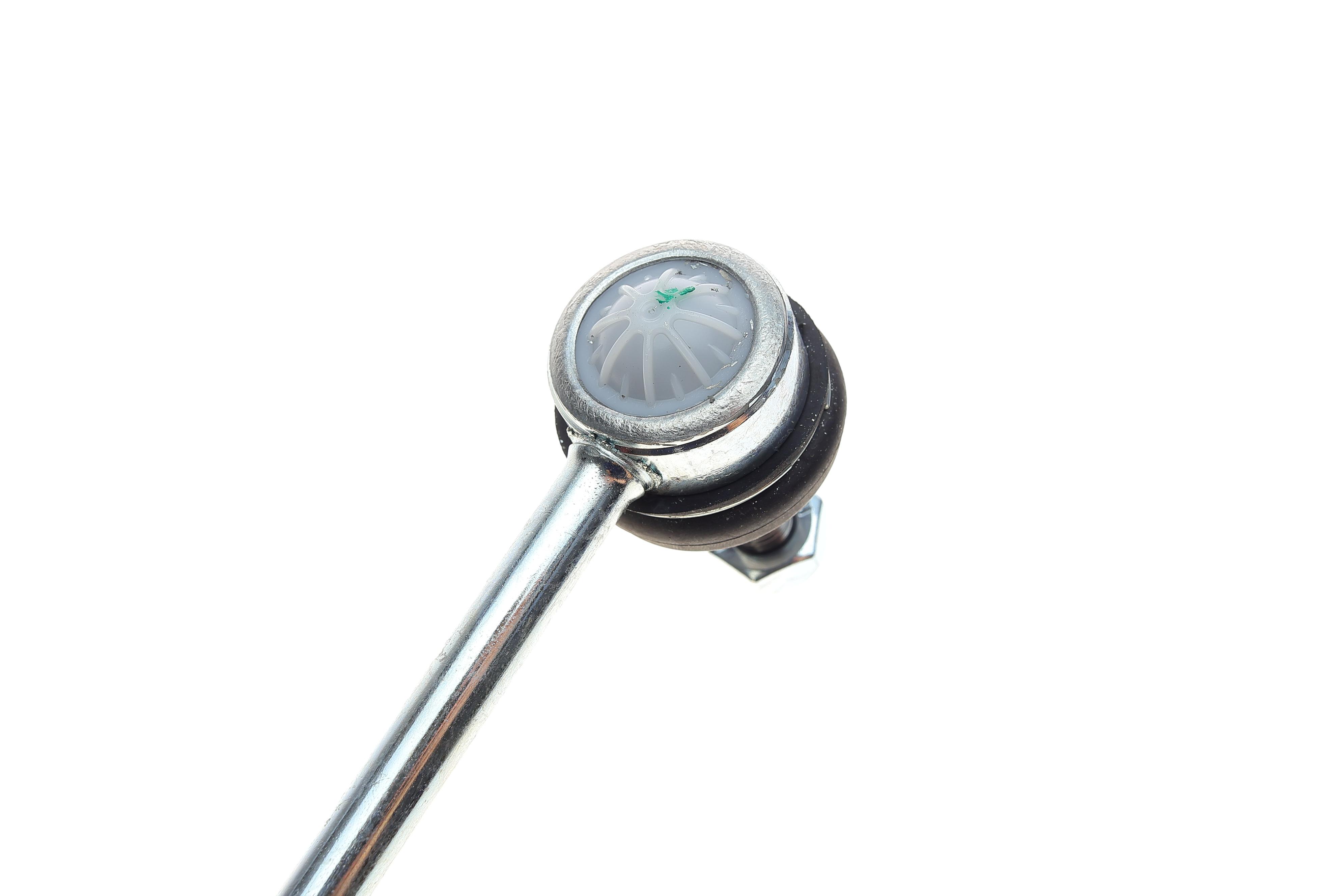 Тяга стабілізатора (переднього) (R) BMW X3 (E83) 2.0-3..0/2.0-3.0d 03-11