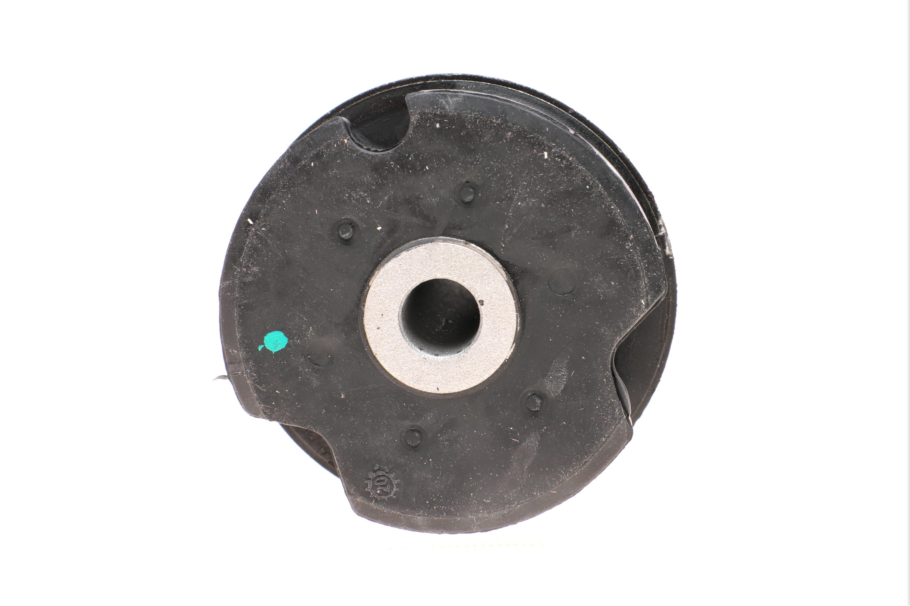 Сайлентблок балки (задньої) Audi А4 1.6-2.8 TDI 94-01