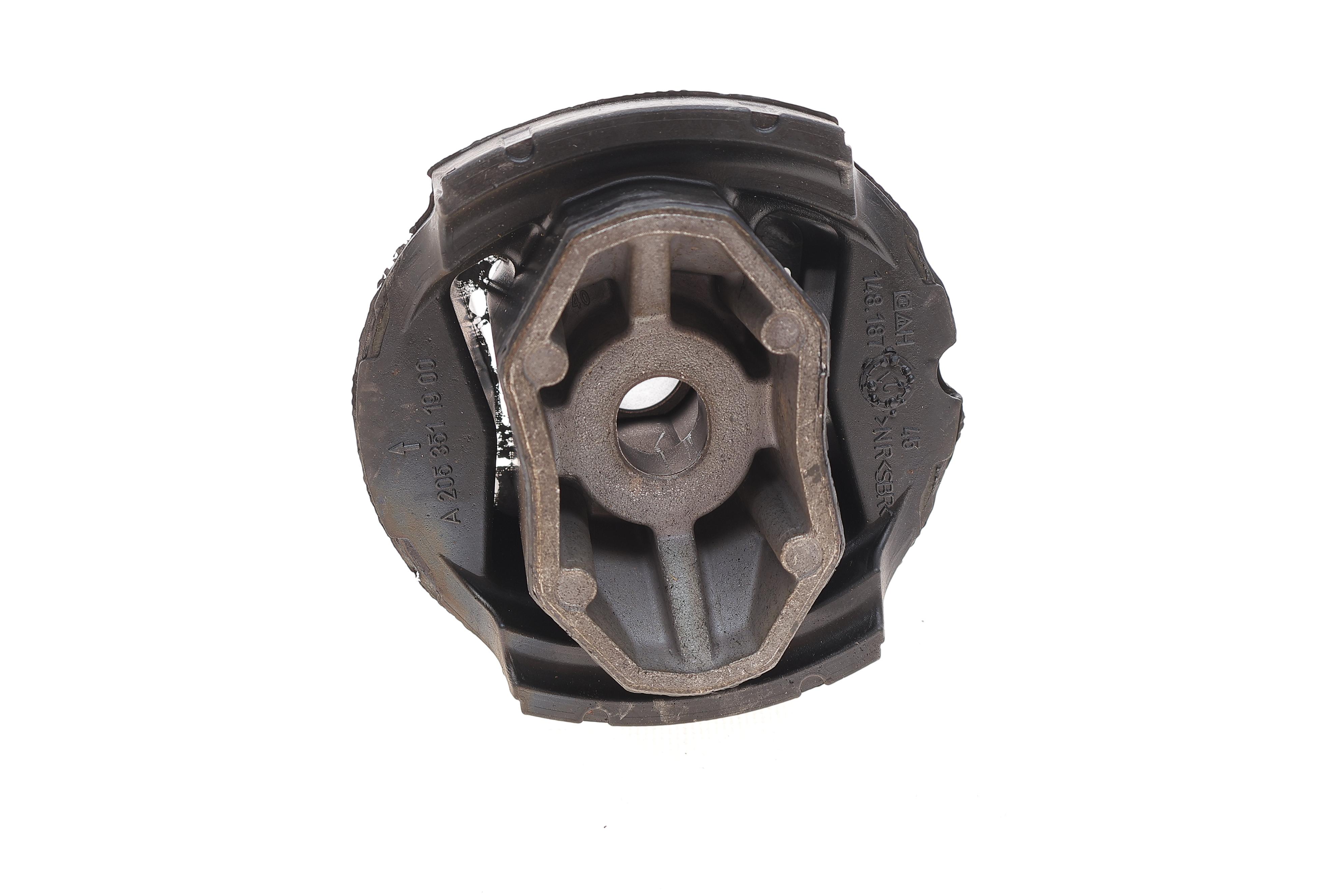 Сайлентблок балки (задньої) MB C-class (W205)/E-class (W213) 13-