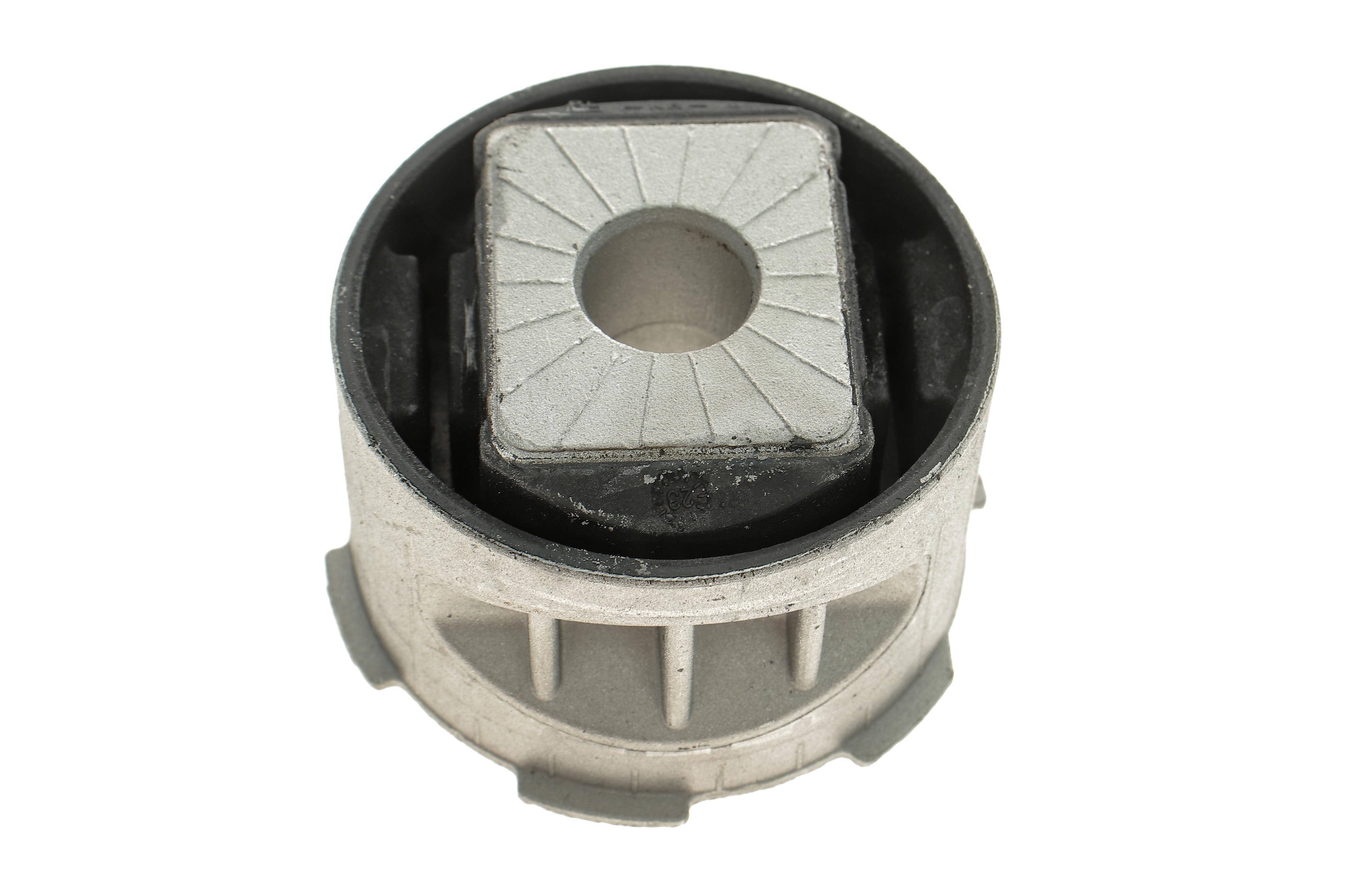 Сайлентблок балки (передньої) Audi Q7/Porsche Cayenne