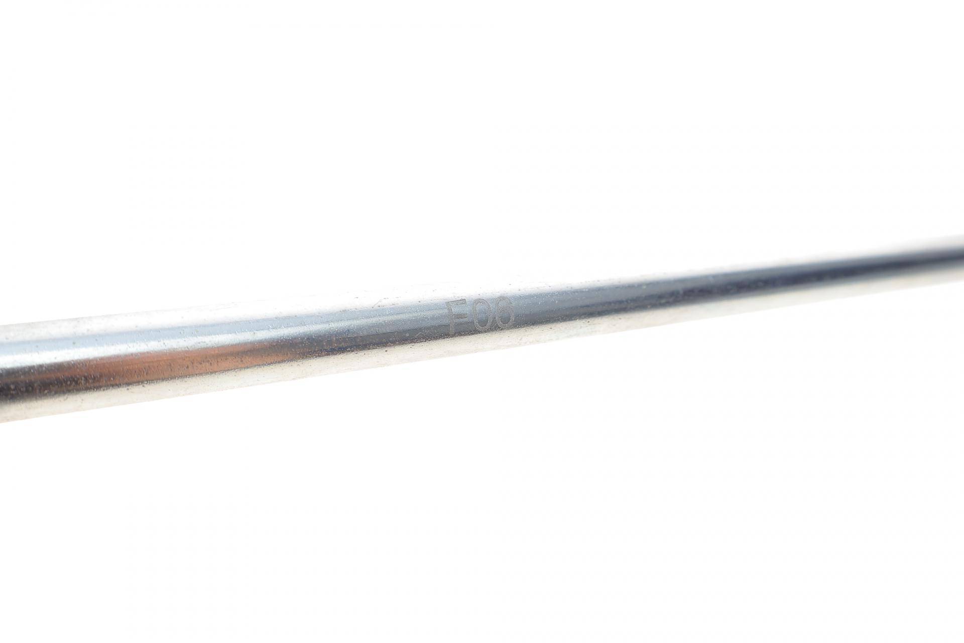 Тяга стабілізатора (переднього) (L) Hyundai Santa Fe II 05-13 Kia Sorento II 09-15