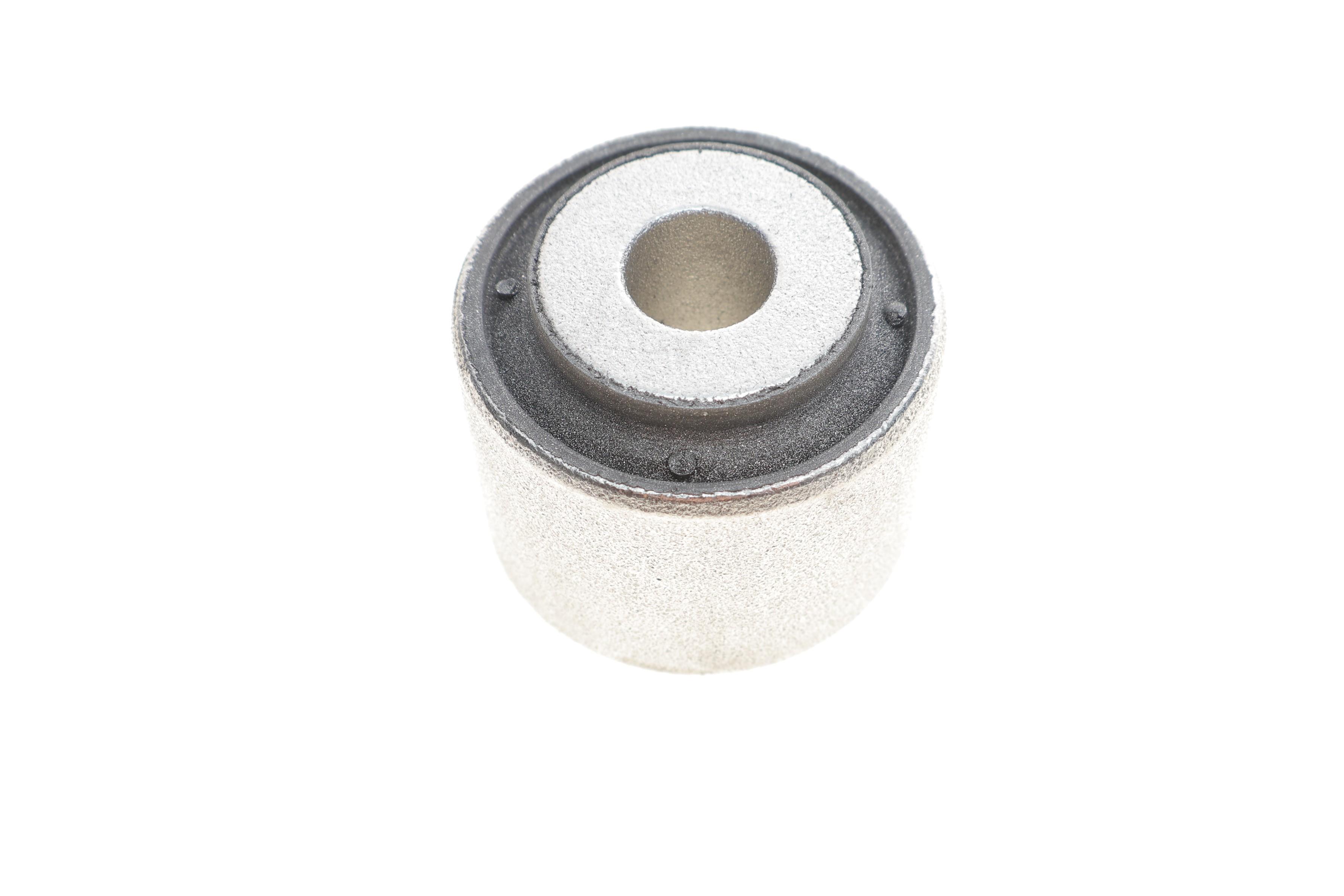 Сайлентблок балки (задньої/зверху/ззаду) MB E-class (W211) 02-08/ CLS-class (C219) 04-10